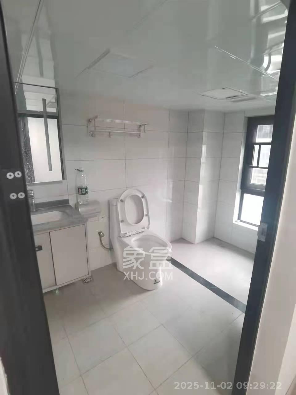 万科金色梦想B区 2室2厅2卫 2600.0元/月 万科金色梦想B区 2室2厅2卫 2600.0元/月室内图