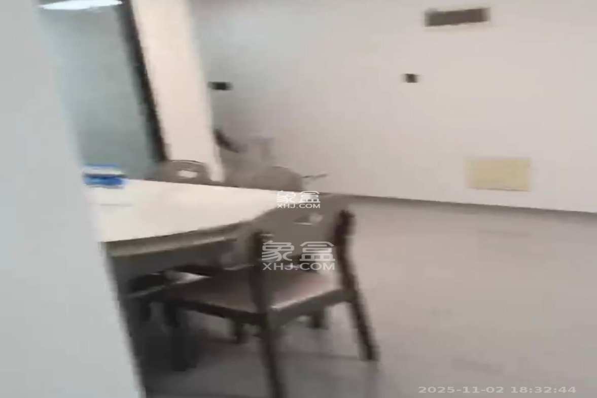 恒广国际景园一二区 2室2厅1卫 2300.0元/月 恒广国际景园一二区 2室2厅1卫 2300.0元/月室内图