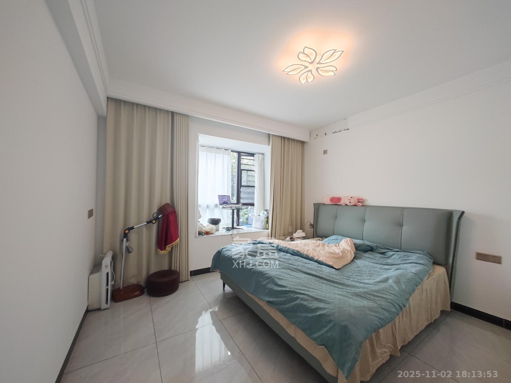 山水霖城(植物原著)  3室2厅2卫    130.0万 山水霖城(植物原著)  3室2厅2卫    130.0万卧室