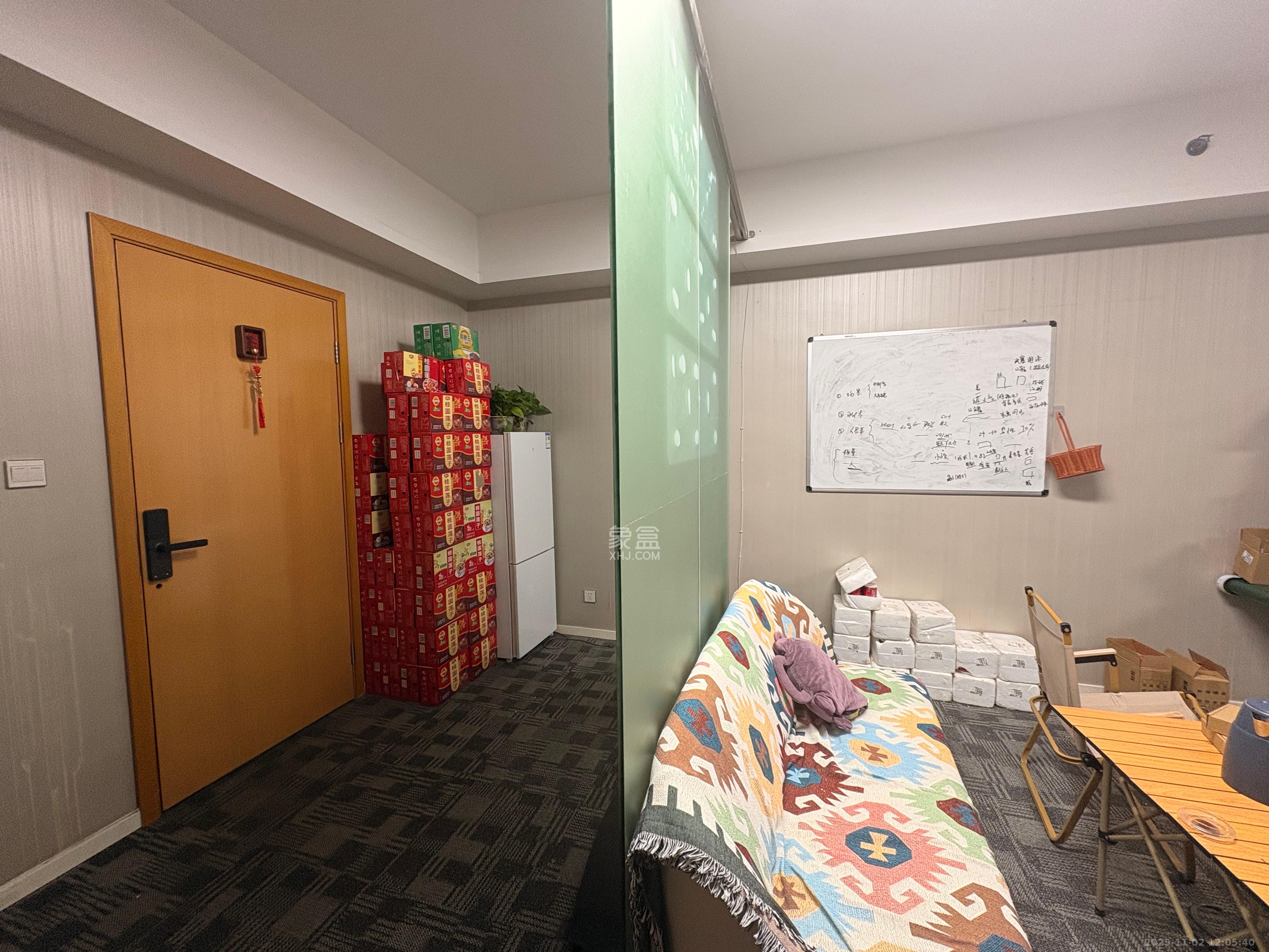 德思勤城市广场（宝格丽公寓）  1室1厅1卫    1800.0元/月室内图