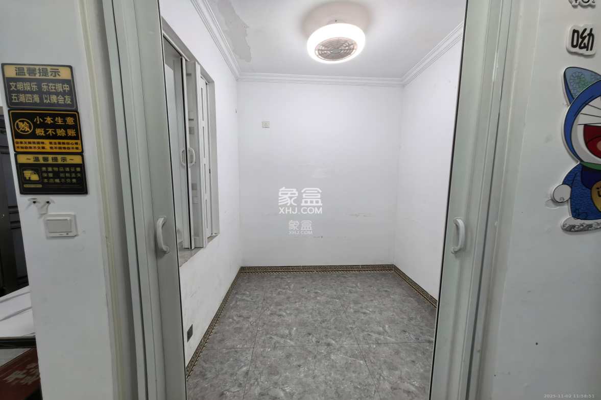 澳海月亮湾 3室2厅2卫 2000.0元/月 澳海月亮湾 3室2厅2卫 2000.0元/月室内图