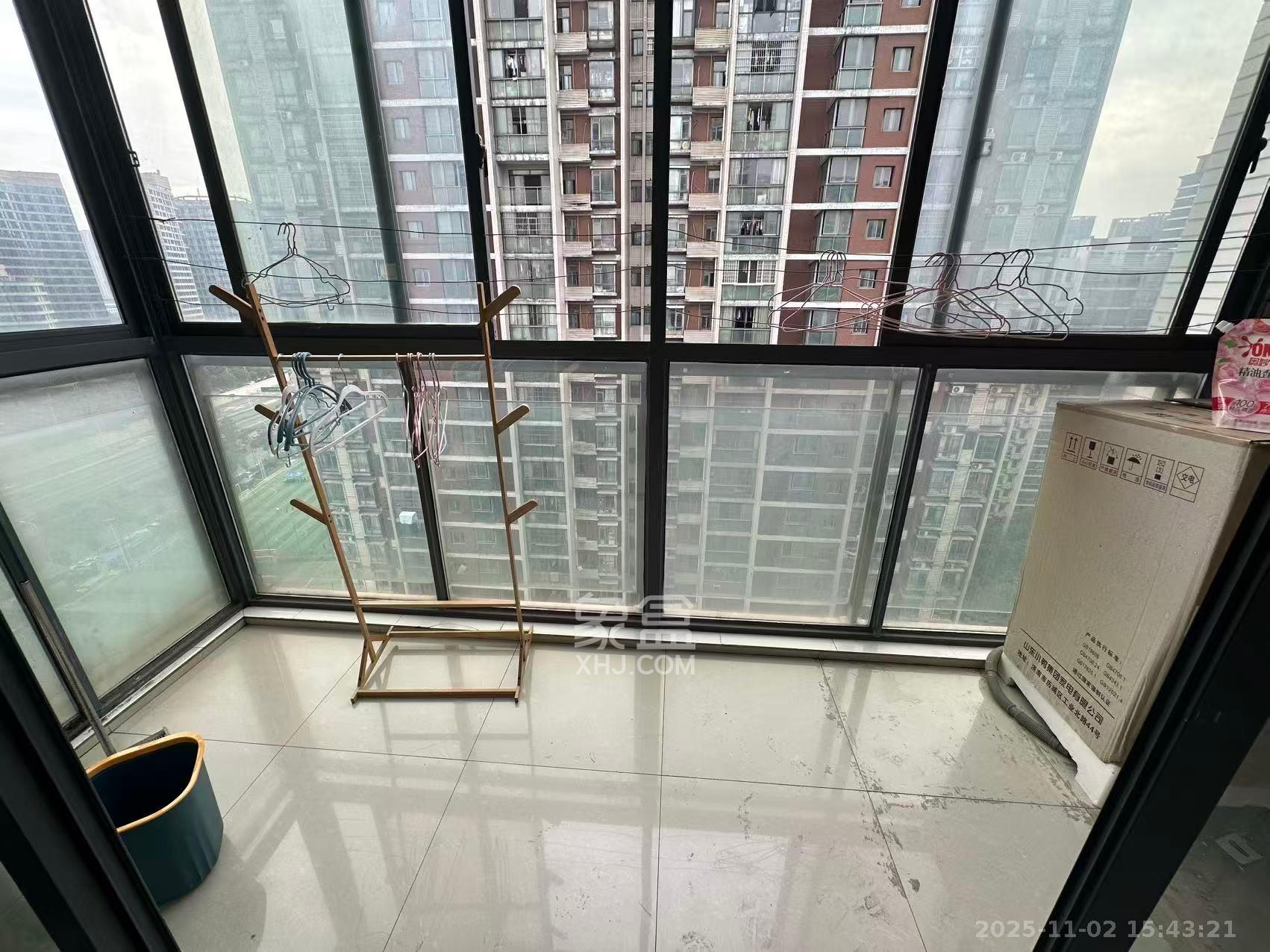 星城映象  2室1厅1卫    2300.0元/月室内图