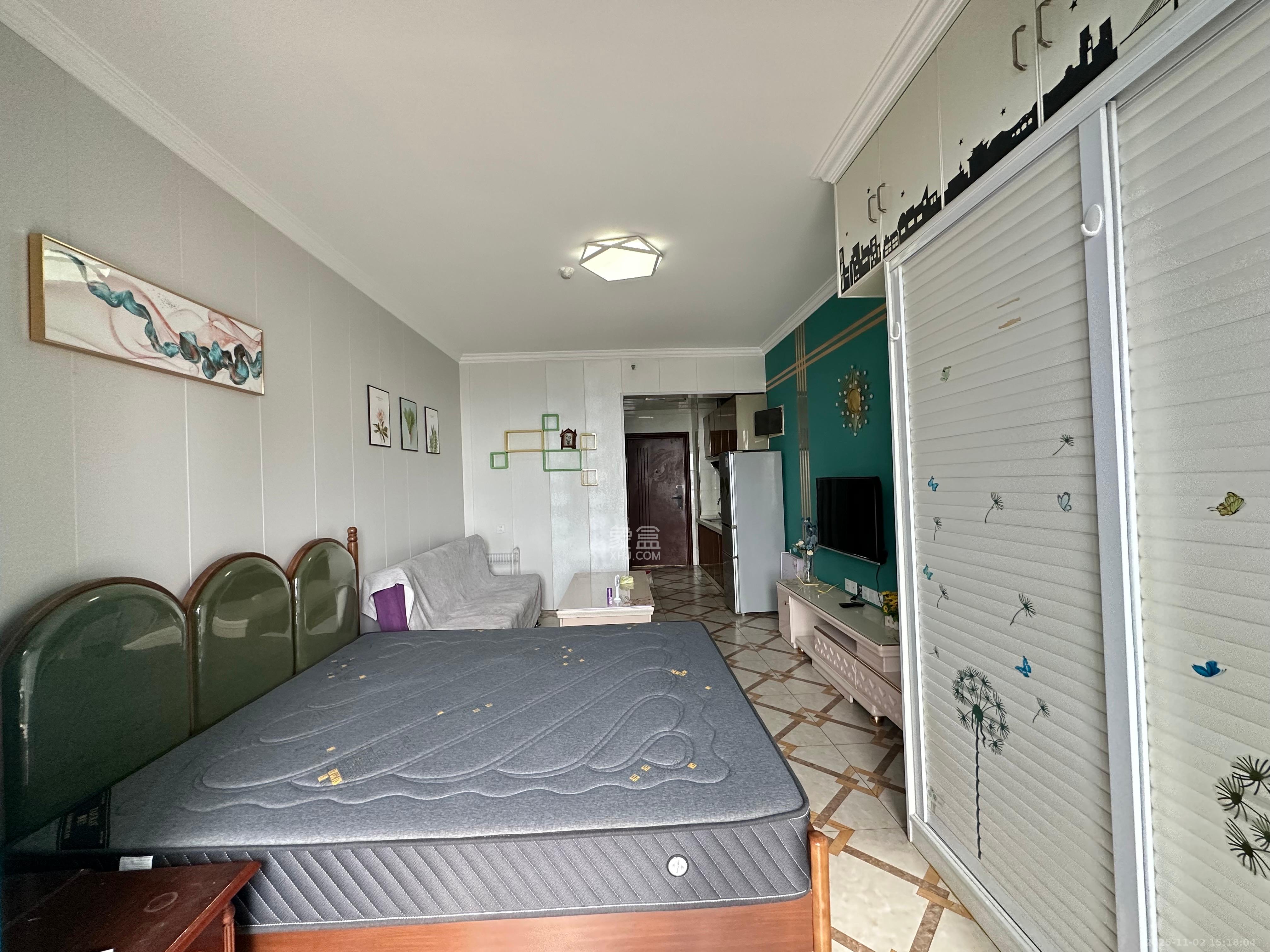 保利麓谷林语I区  1室1厅1卫    1400.0元/月室内图