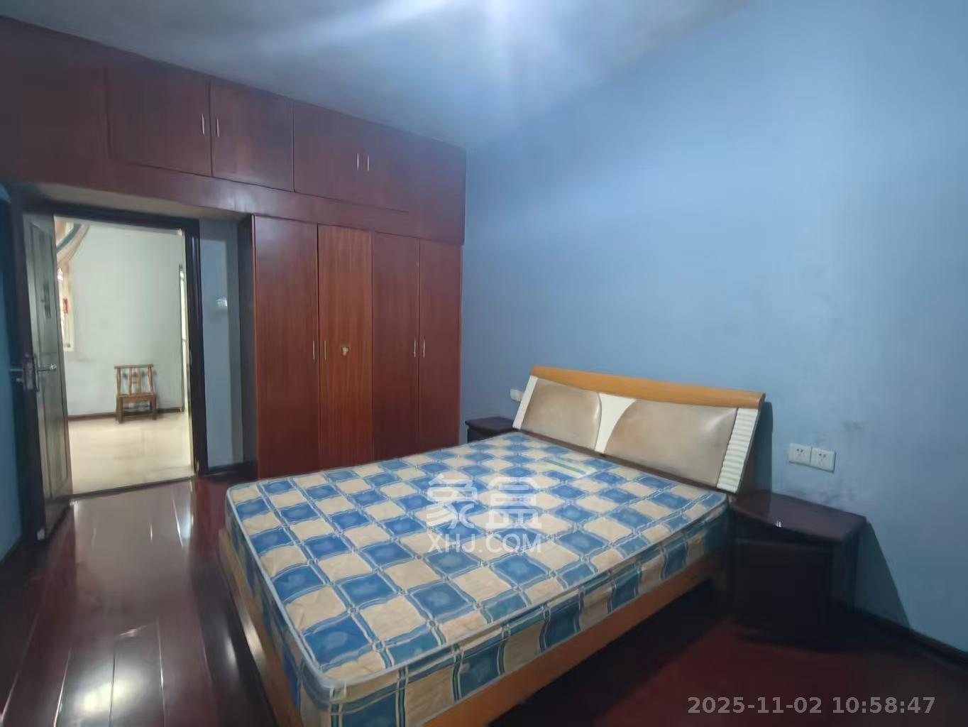 长重机械厂宿舍  2室1厅1卫    1200.0元/月室内图