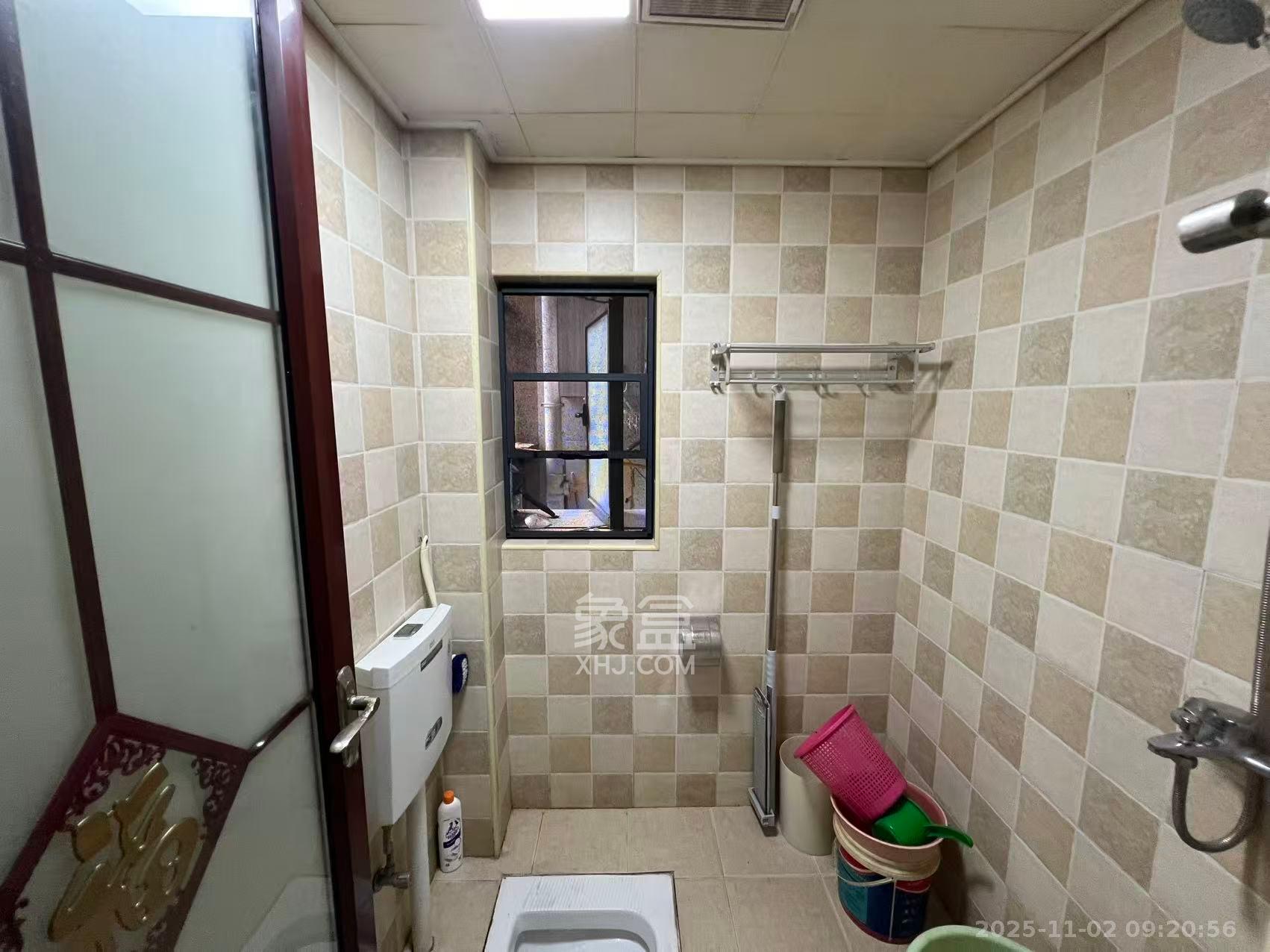 高升时代广场（冠铭商务中心）  3室2厅1卫    2100.0元/月室内图