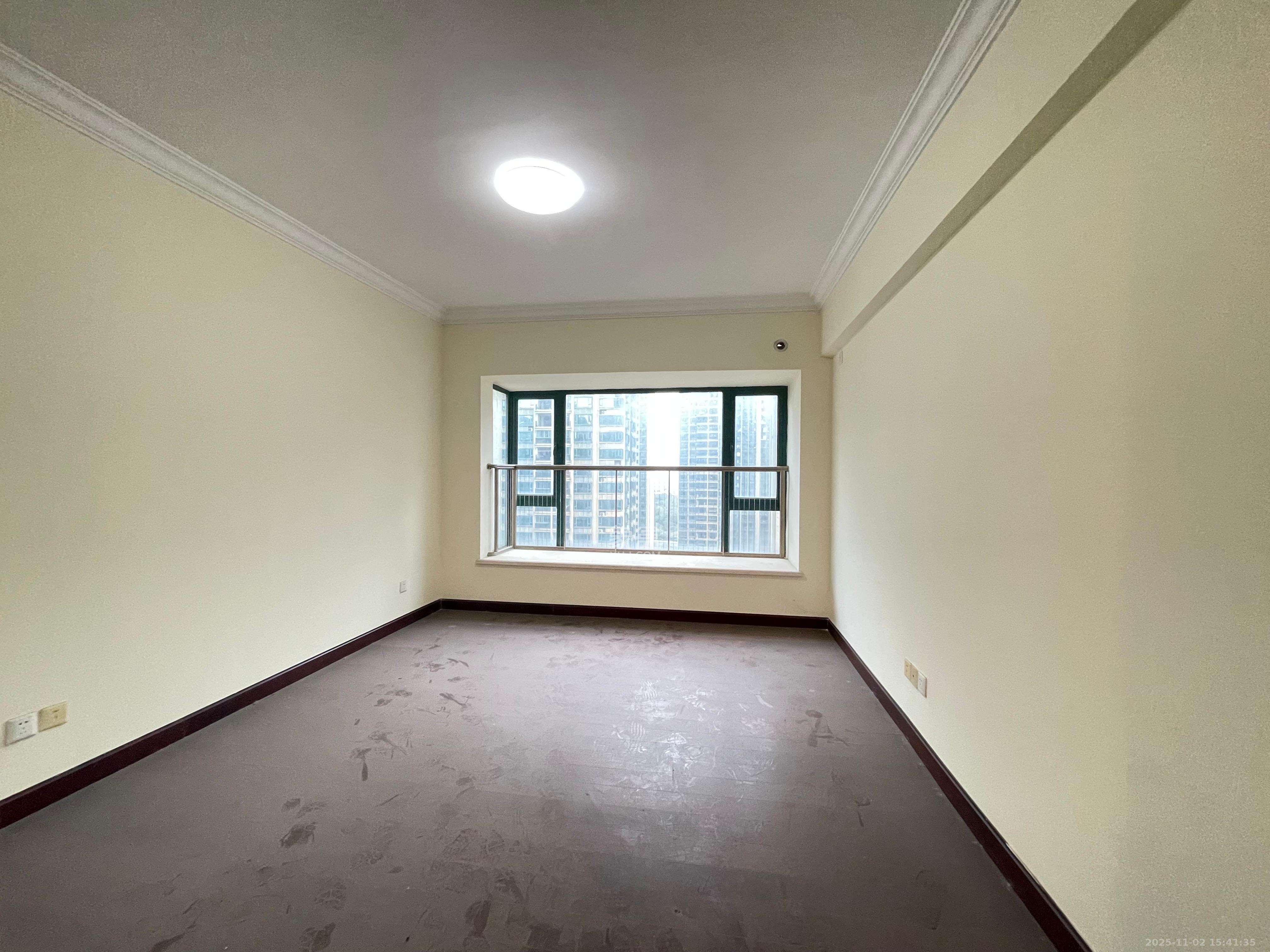 恒大名都 4室2厅4卫 2800.0元/月 恒大名都 4室2厅4卫 2800.0元/月室内图