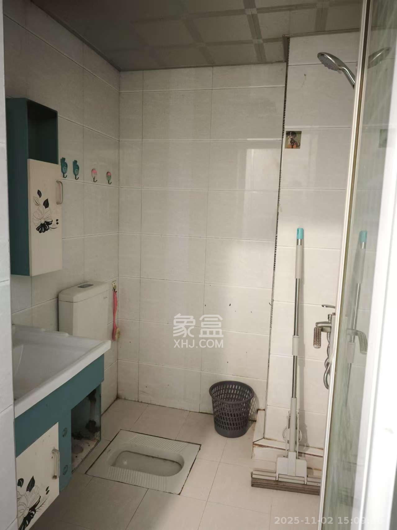 汇达国际公馆(汇达大厦) 1室1厅1卫 1350.0元/月 汇达国际公馆(汇达大厦) 1室1厅1卫 1350.0元/月室内图