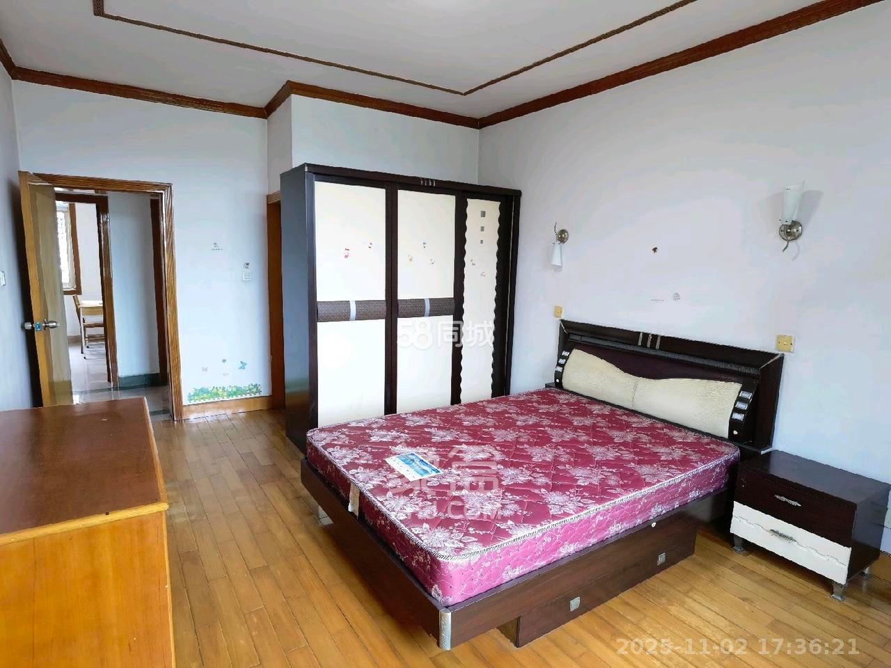 桔园小区1-8片  3室2厅1卫    1400.0元/月室内图