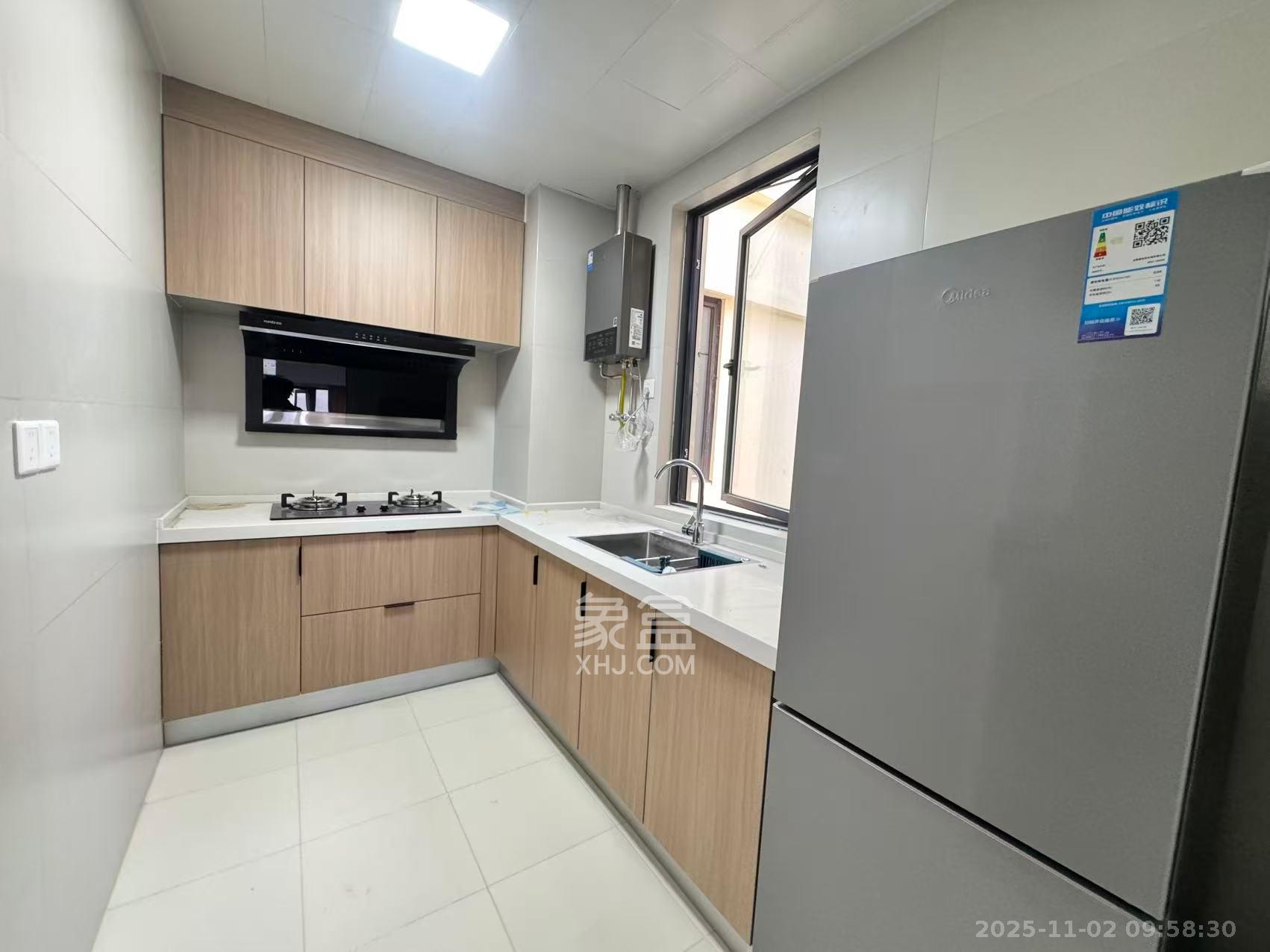 金石蓉园 2室1厅1卫 2600.0元/月 金石蓉园 2室1厅1卫 2600.0元/月室内图