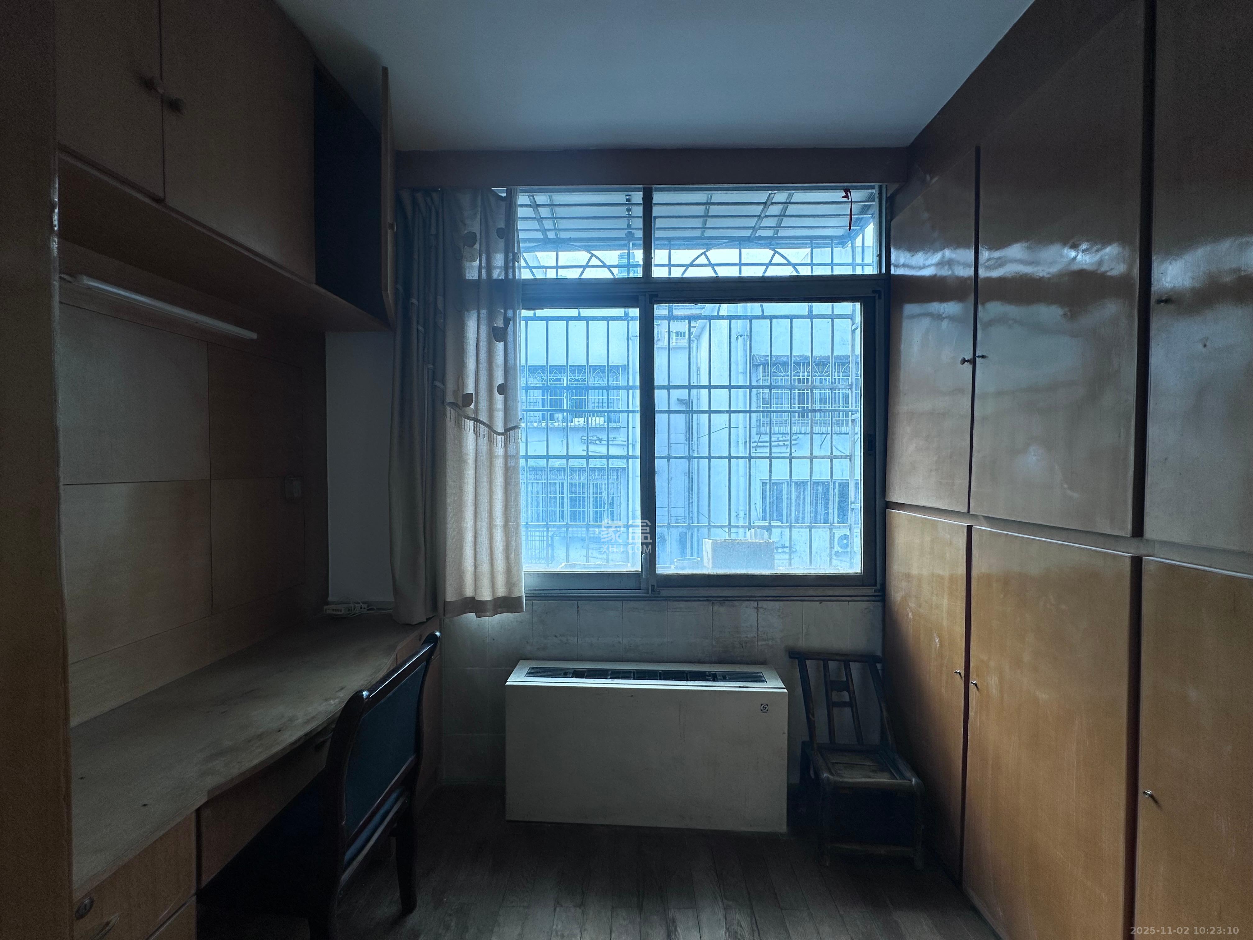 纬二路审计厅  2室2厅1卫    1800.0元/月室内图