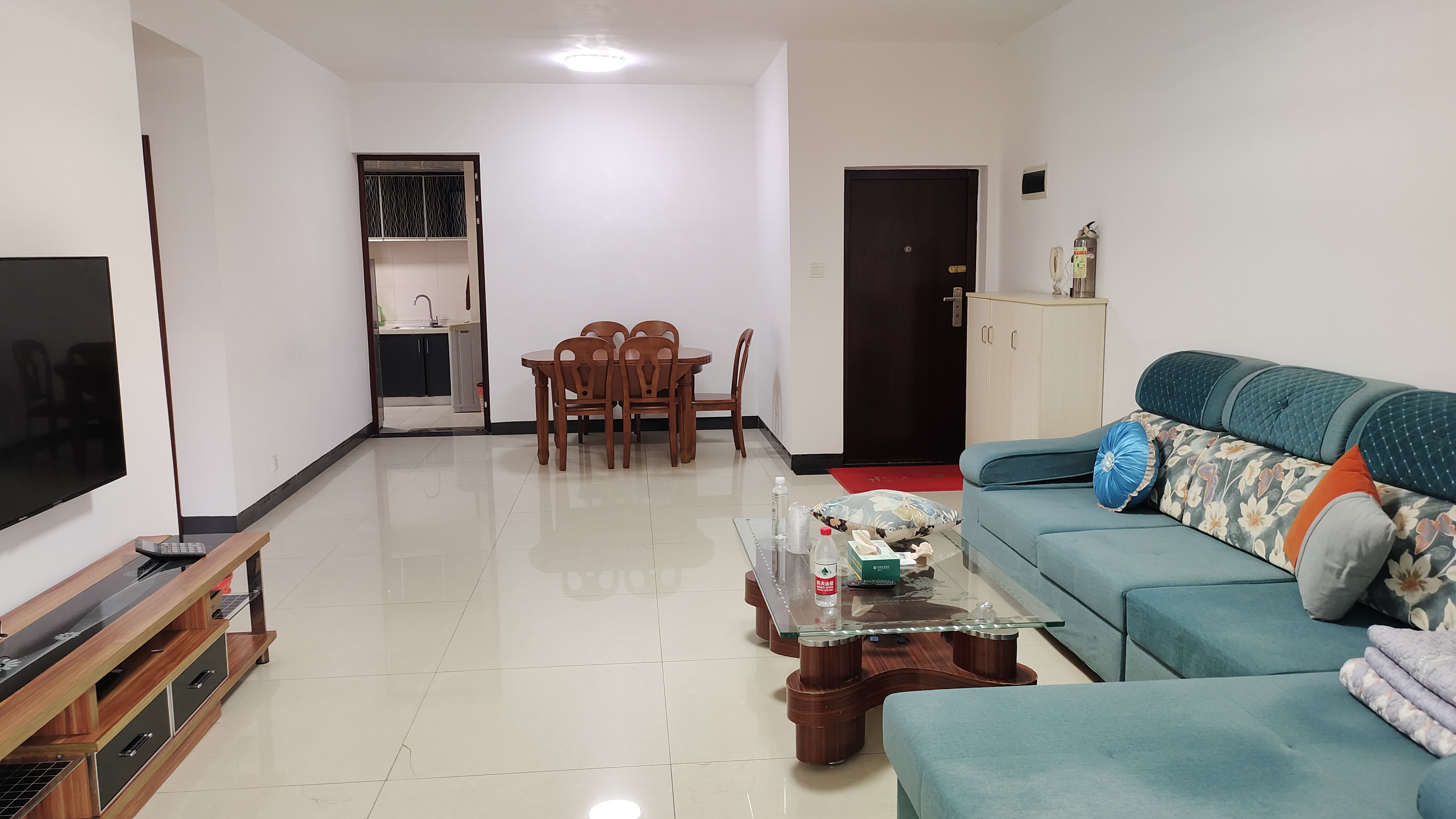 大同芙蓉  2室2厅1卫    1800.0元/月室内图