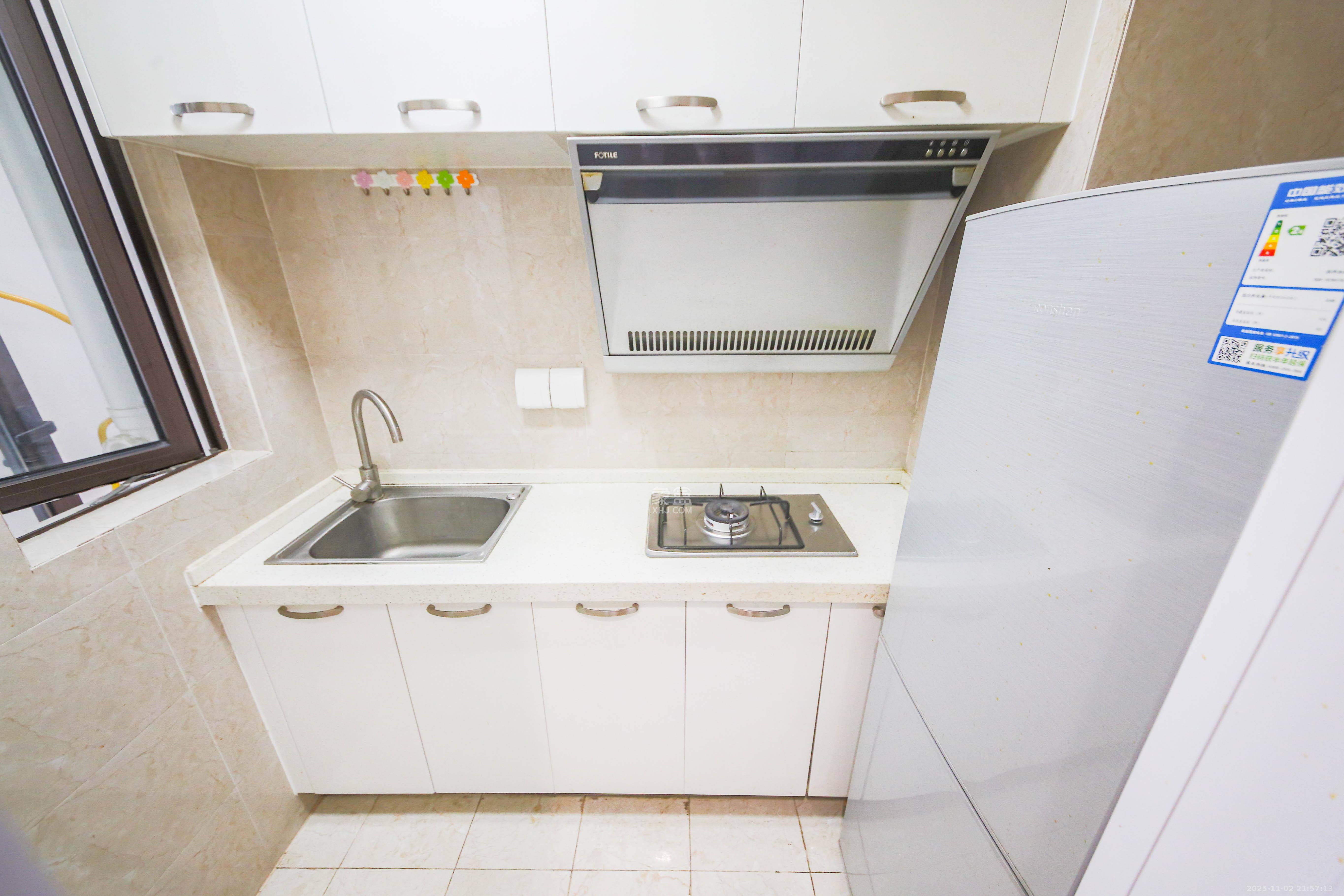 中建信和城 1室1厅1卫 40.0万 中建信和城 1室1厅1卫 40.0万厨房