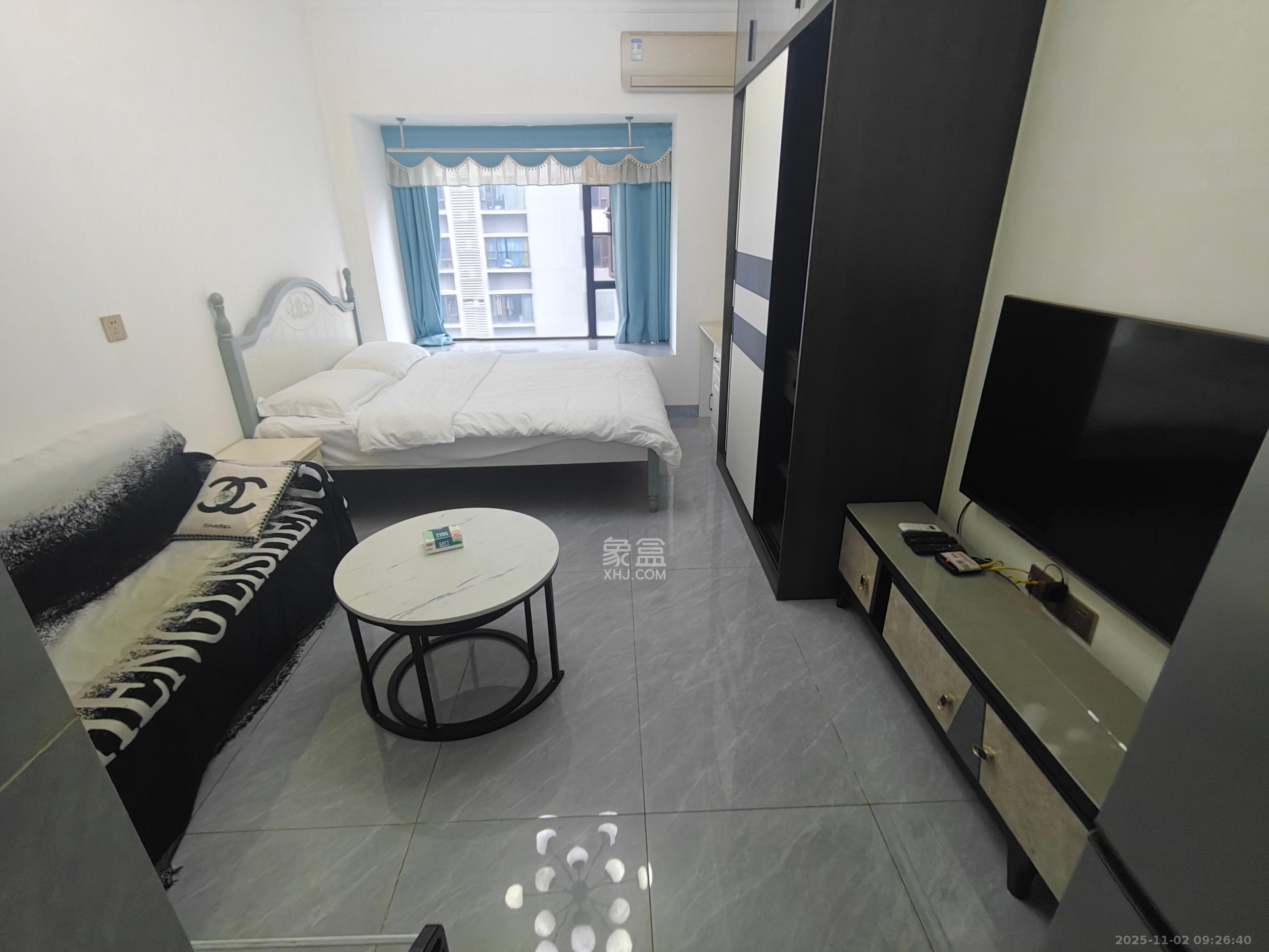 奥园城市天骄一期  1室1厅1卫    1700.0元/月