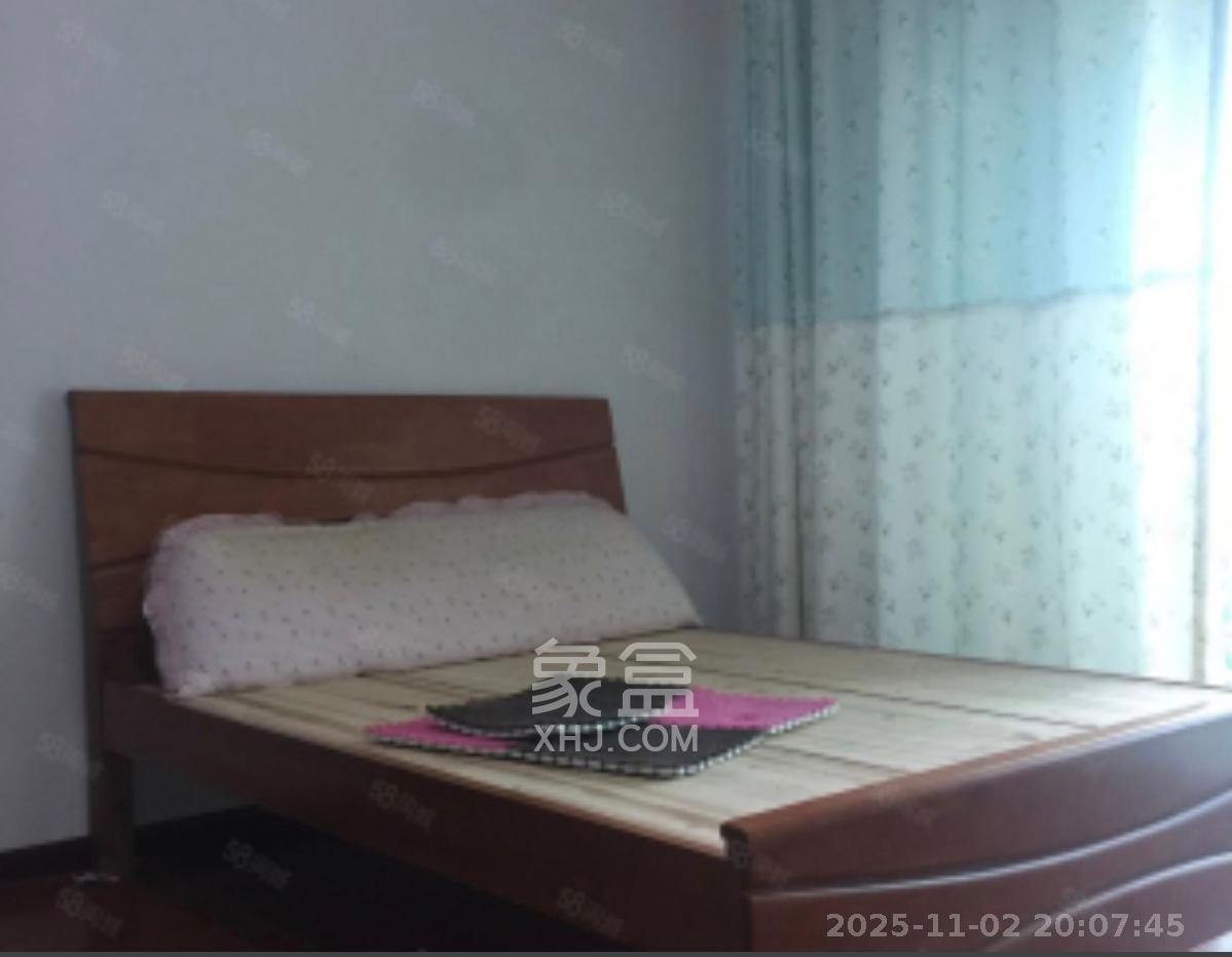 鸿景苑  1室1厅1卫    1200.0元/月