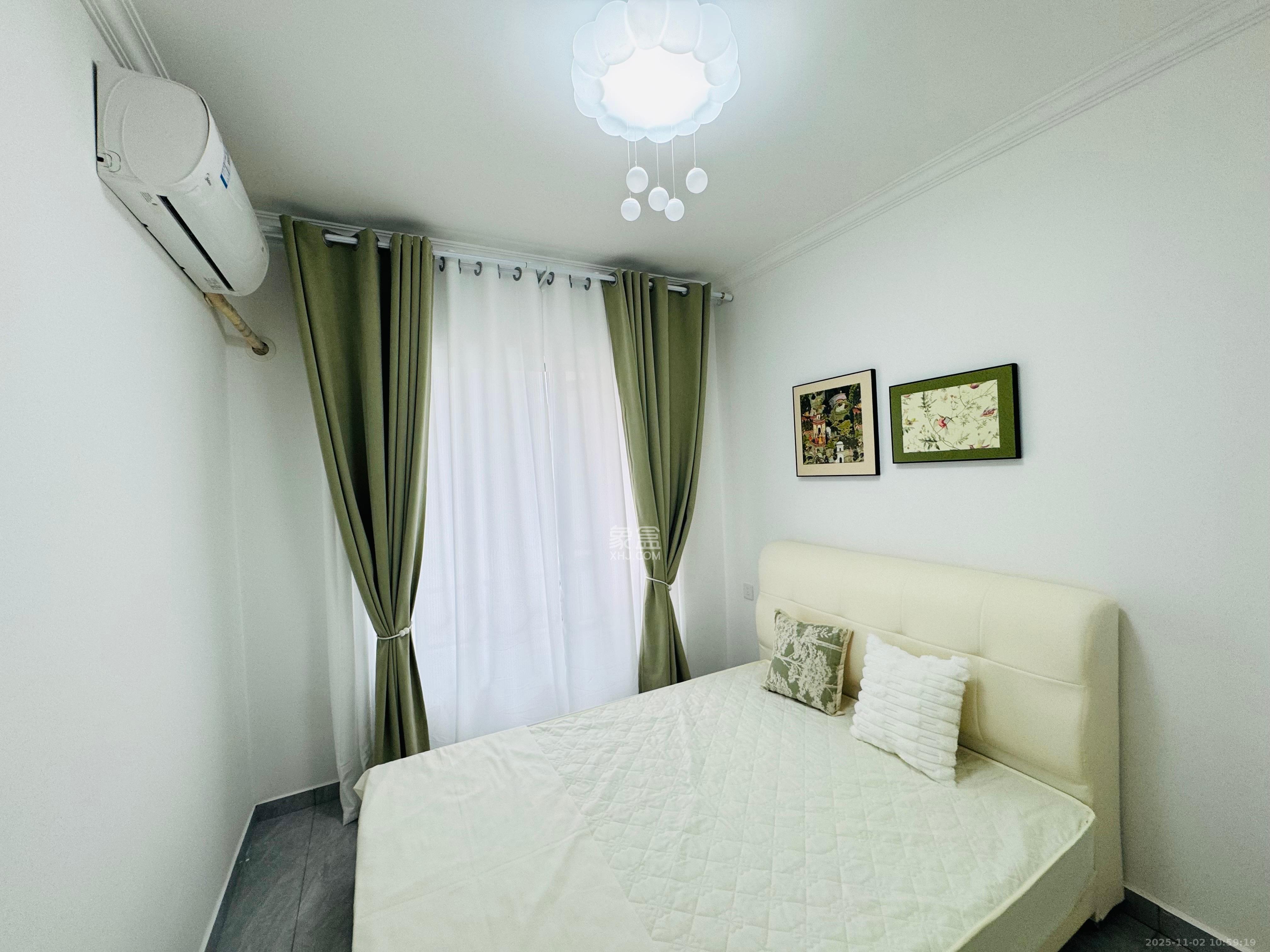 荣盛城  4室2厅2卫    3280.0元/月室内图