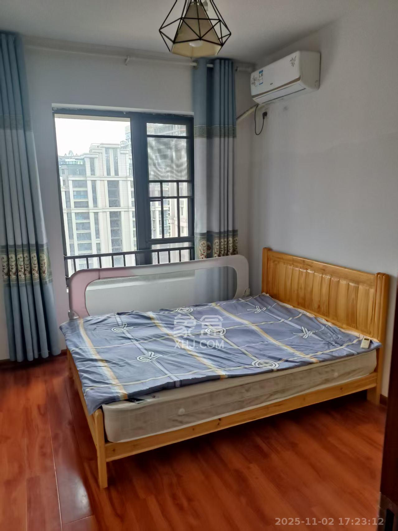 明昇壹城（明昇时代广场）一期  3室2厅1卫    2600.0元/月室内图