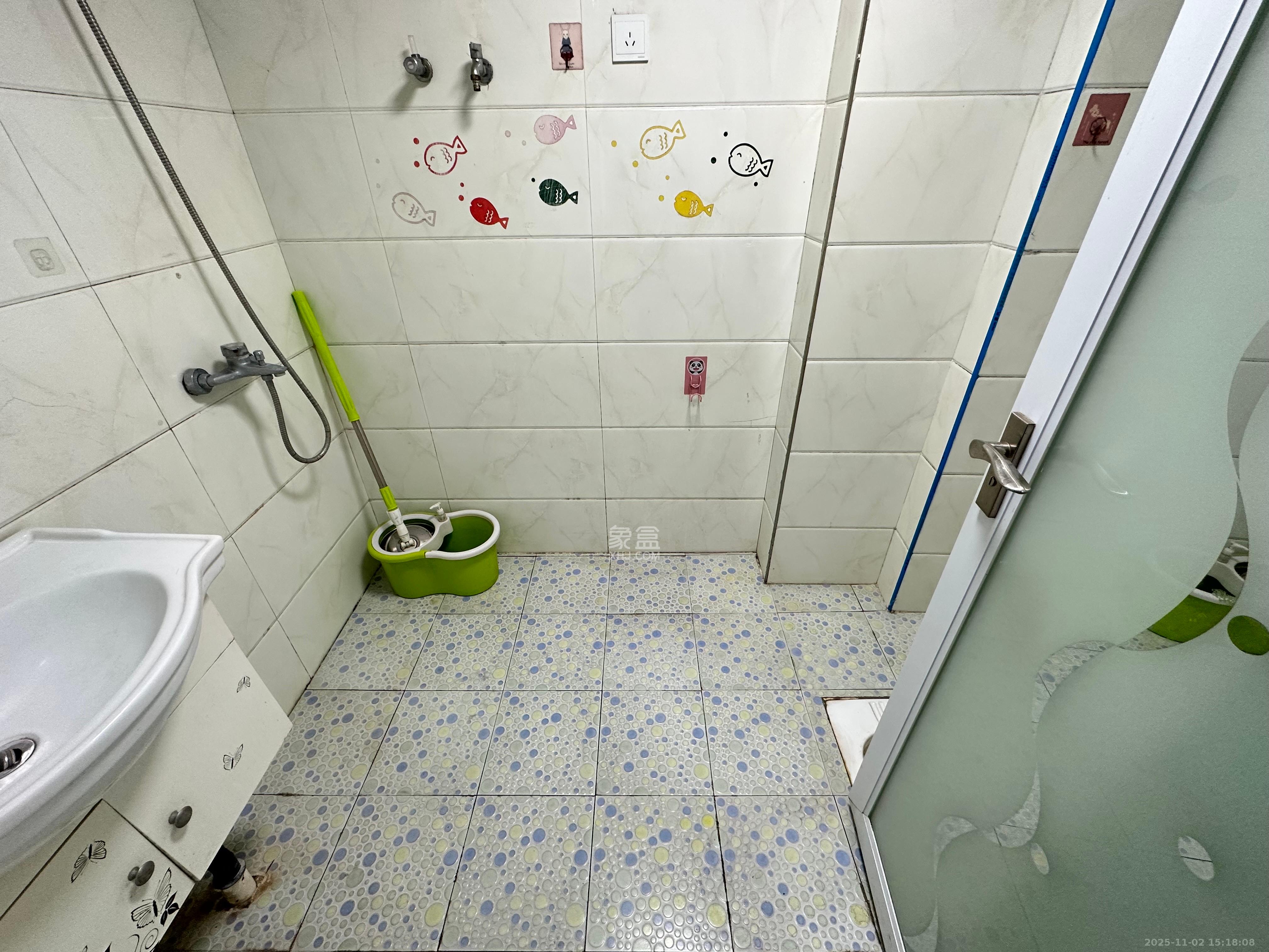 保利麓谷林语I区 1室1厅1卫 1400.0元/月 保利麓谷林语I区 1室1厅1卫 1400.0元/月室内图