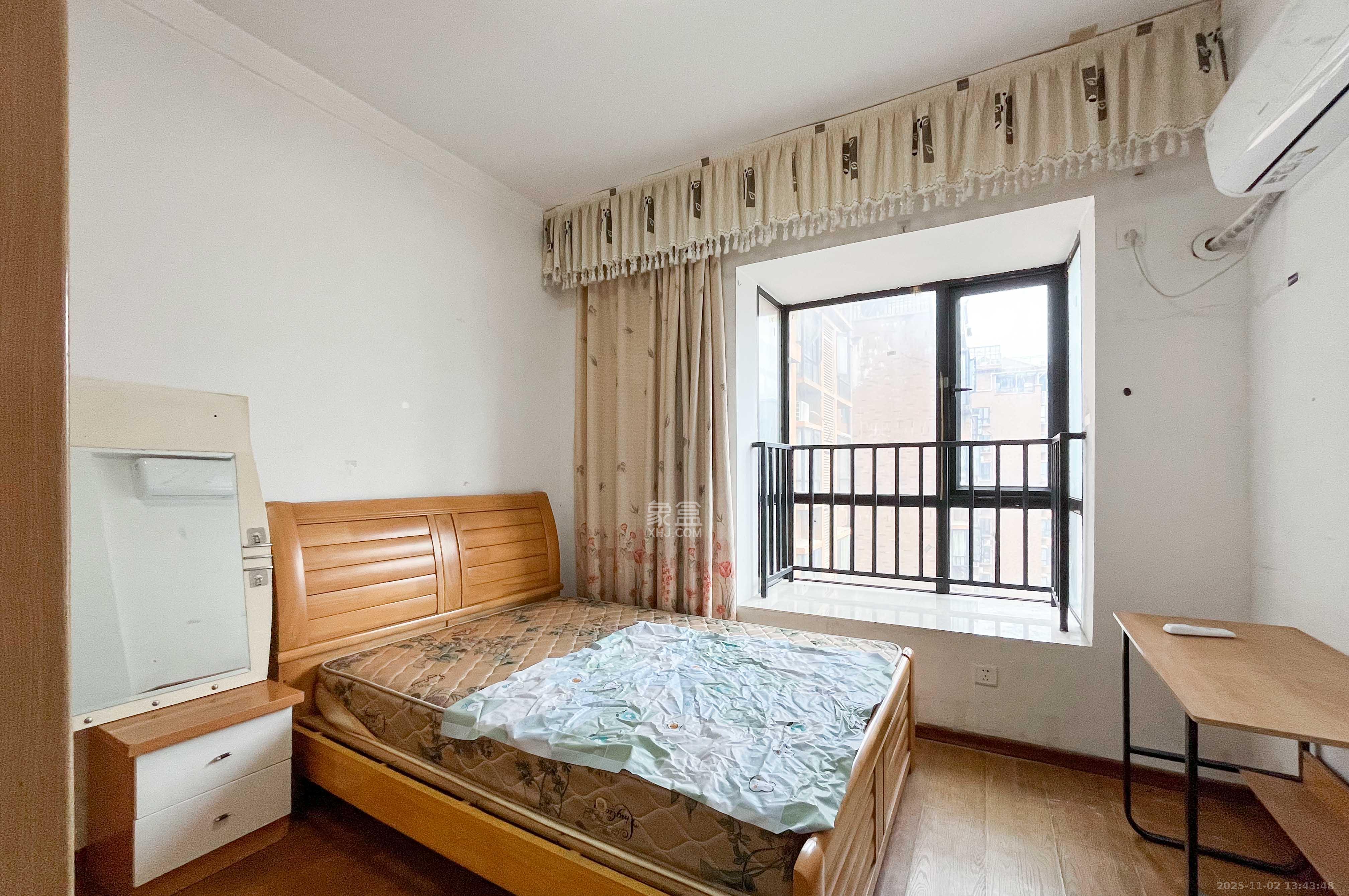 麓谷明珠  1室1厅1卫    32.0万其他