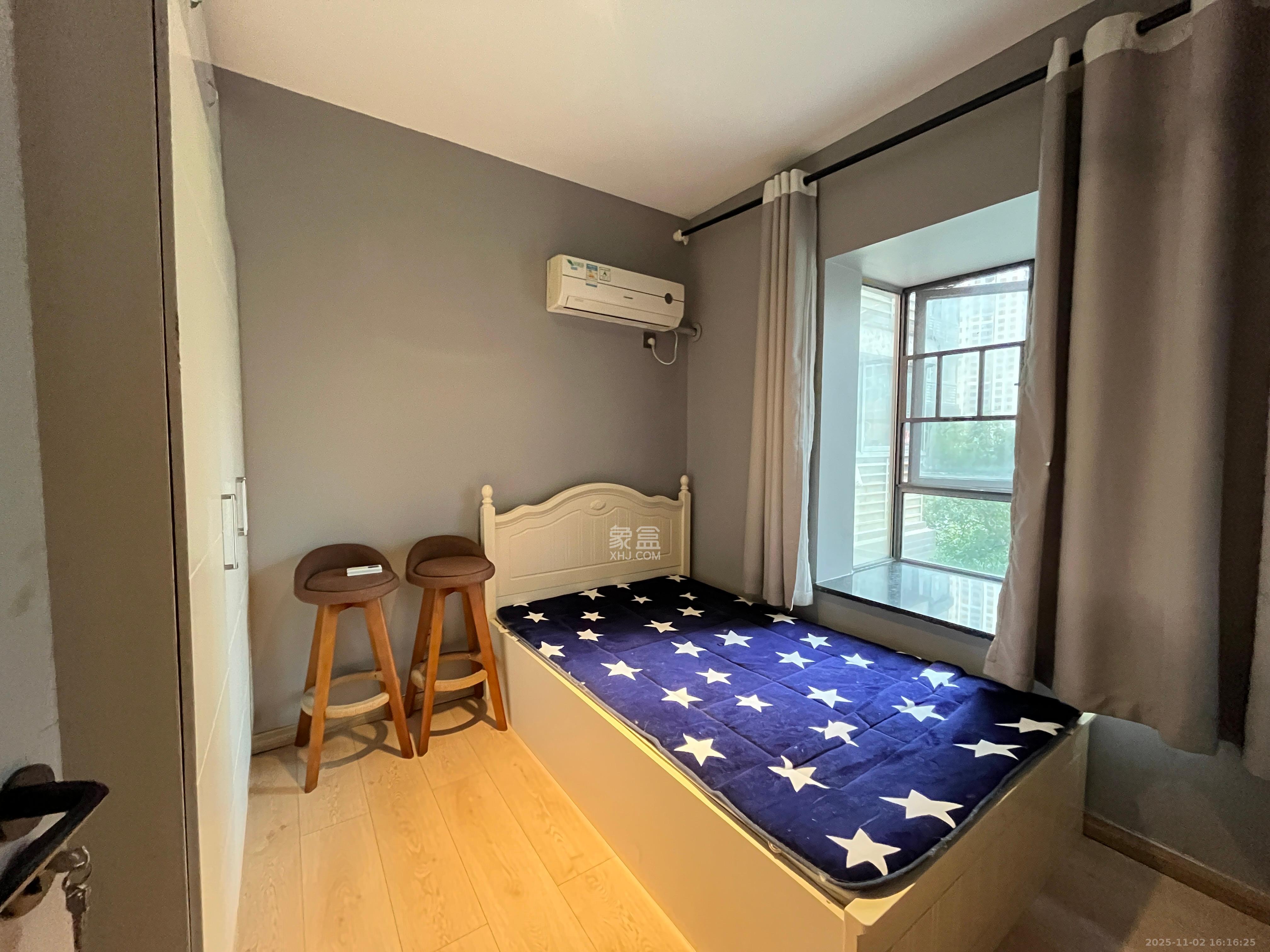 滨江君悦香邸  2室1厅1卫    3500.0元/月室内图