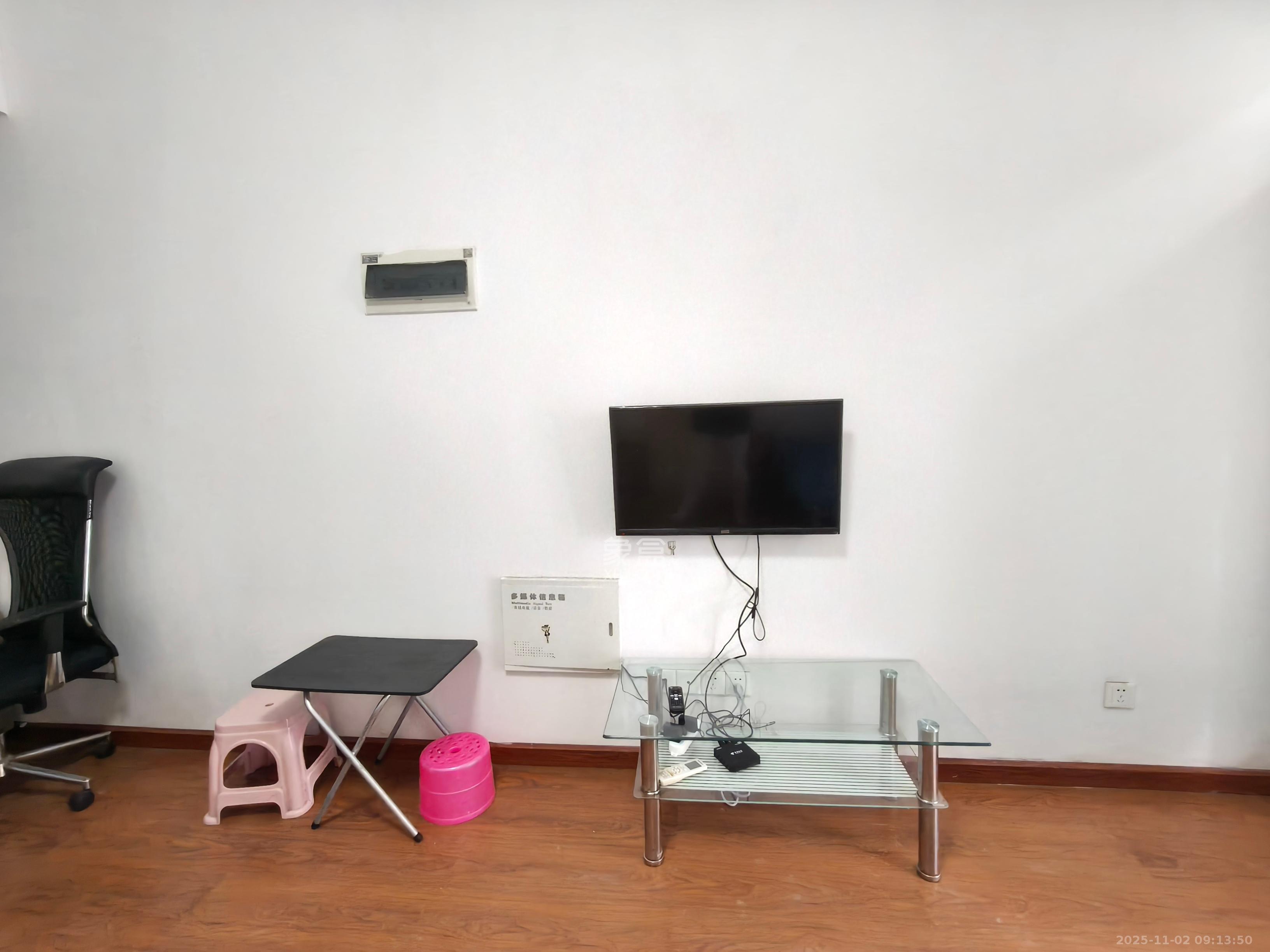 光明城市（星辰青年城）  1室1厅1卫    800.0元/月室内图