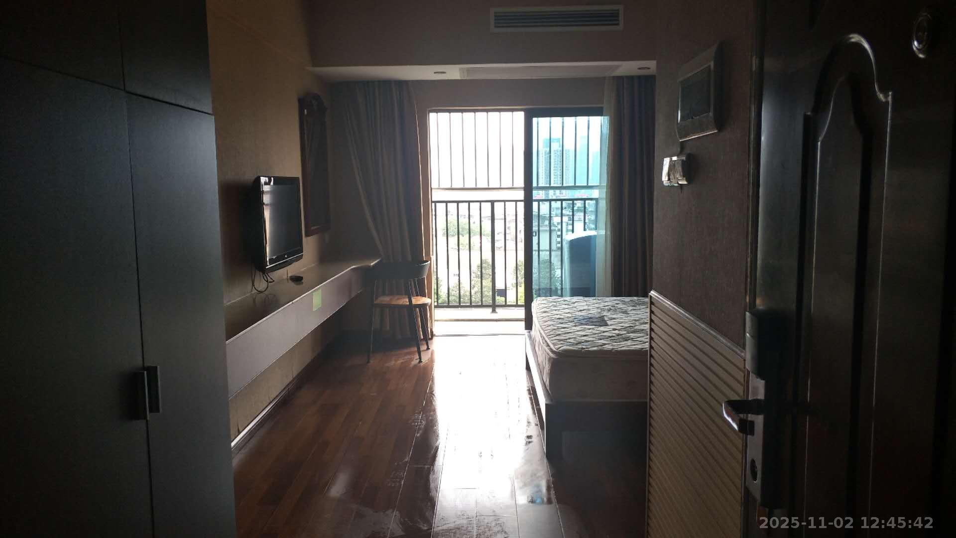 名富公寓  1室1厅1卫    1300.0元/月室内图