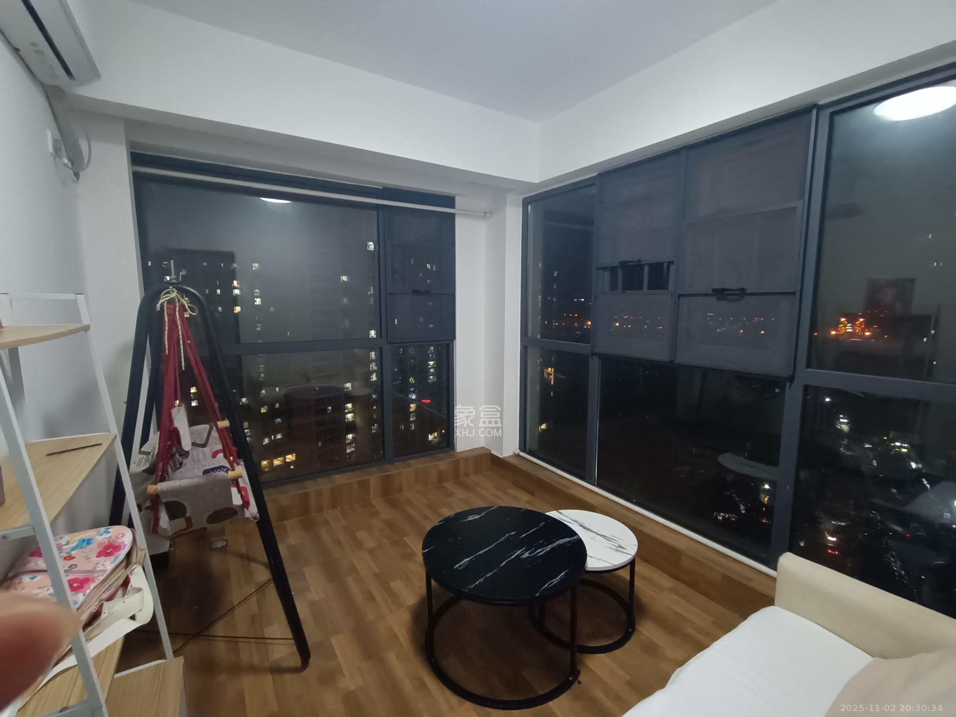 福晟钱隆国际（晟冉景苑）  4室2厅2卫    2800.0元/月室内图