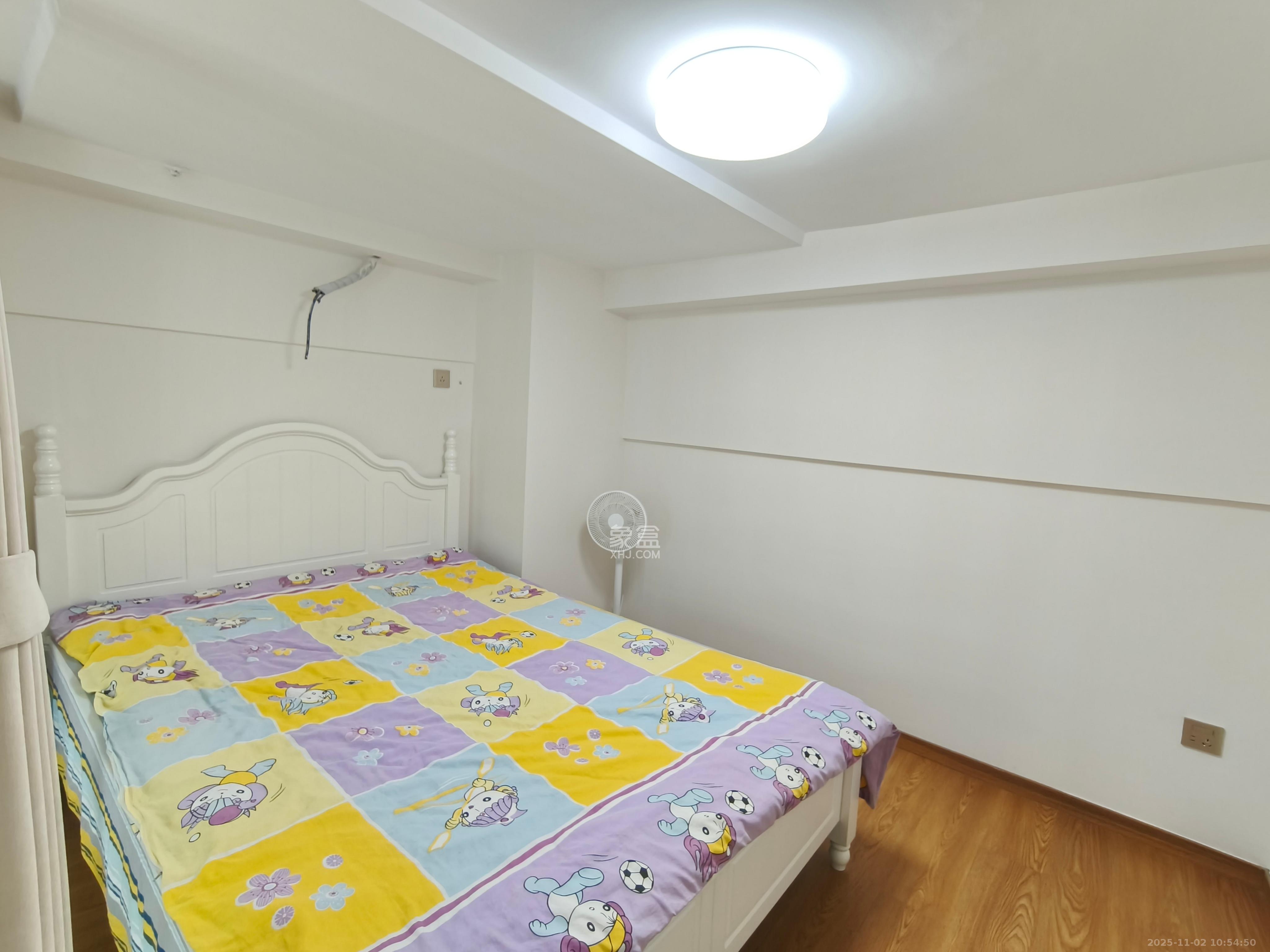 南益名士豪庭 2室1厅1卫 2500.0元/月 南益名士豪庭 2室1厅1卫 2500.0元/月室内图