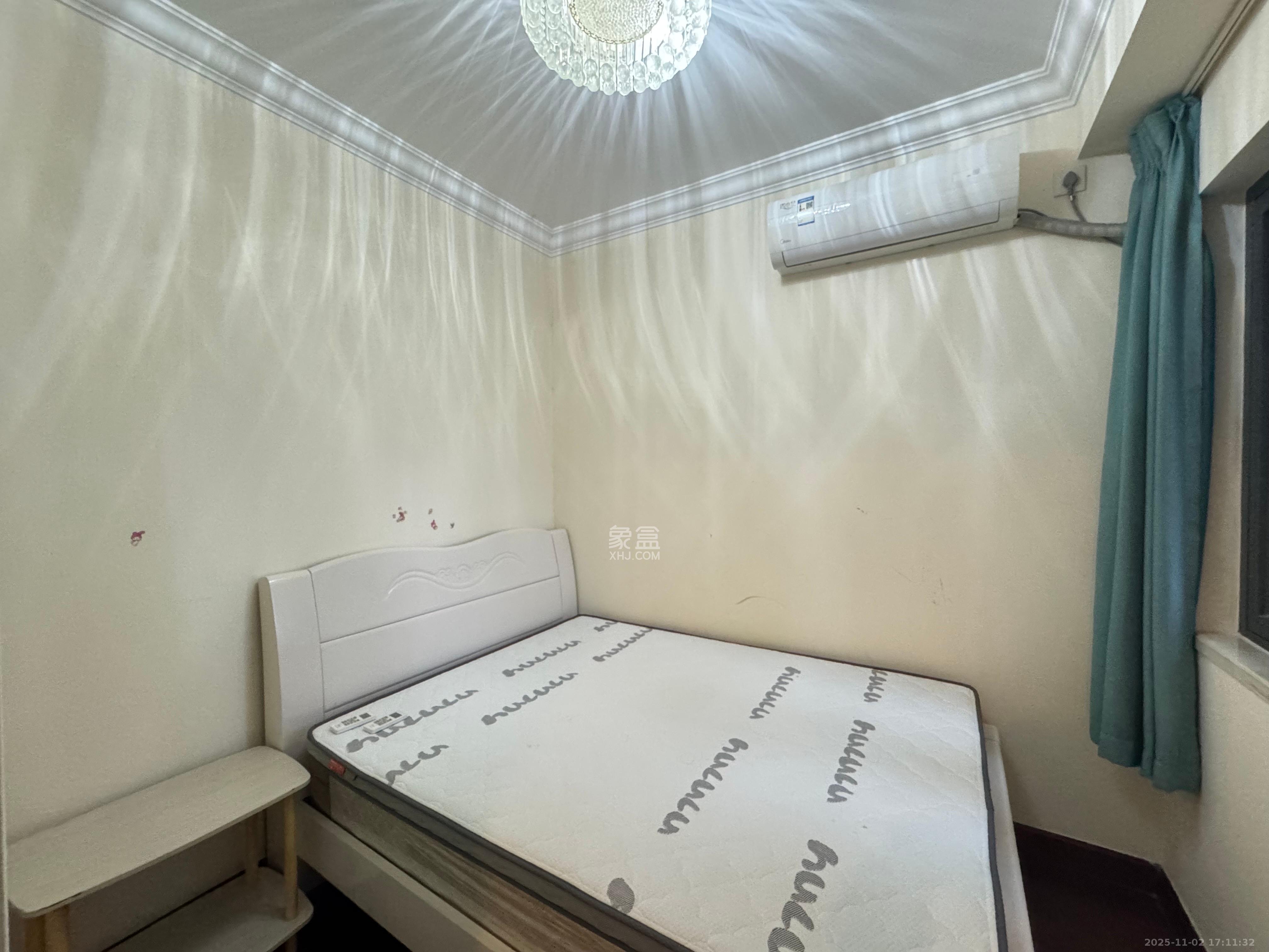 恒大御景半岛锦绣苑  3室2厅2卫    2400.0元/月室内图