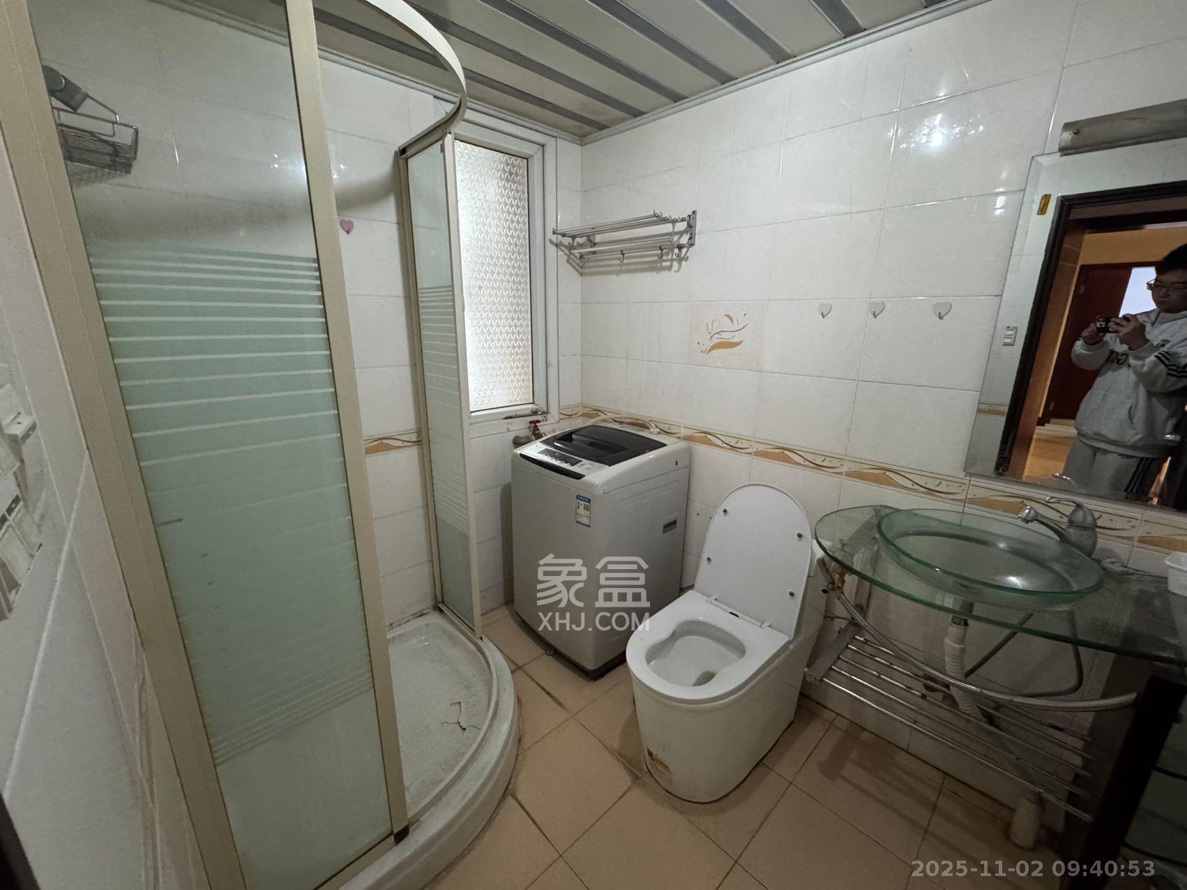 景湾小区（井湾小区）  3室2厅1卫    1700.0元/月室内图