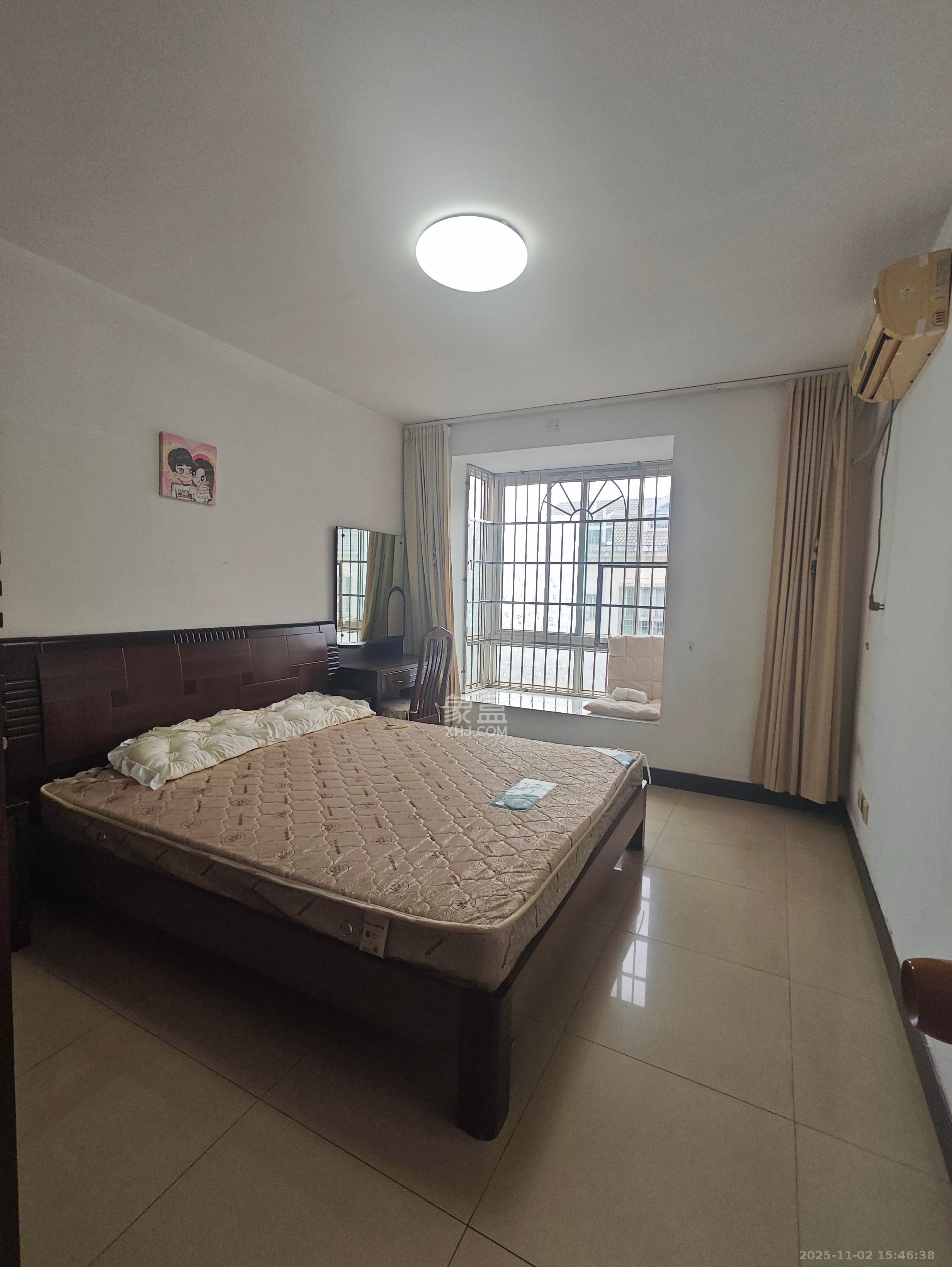 融城花苑  2室1厅1卫    1400.0元/月室内图