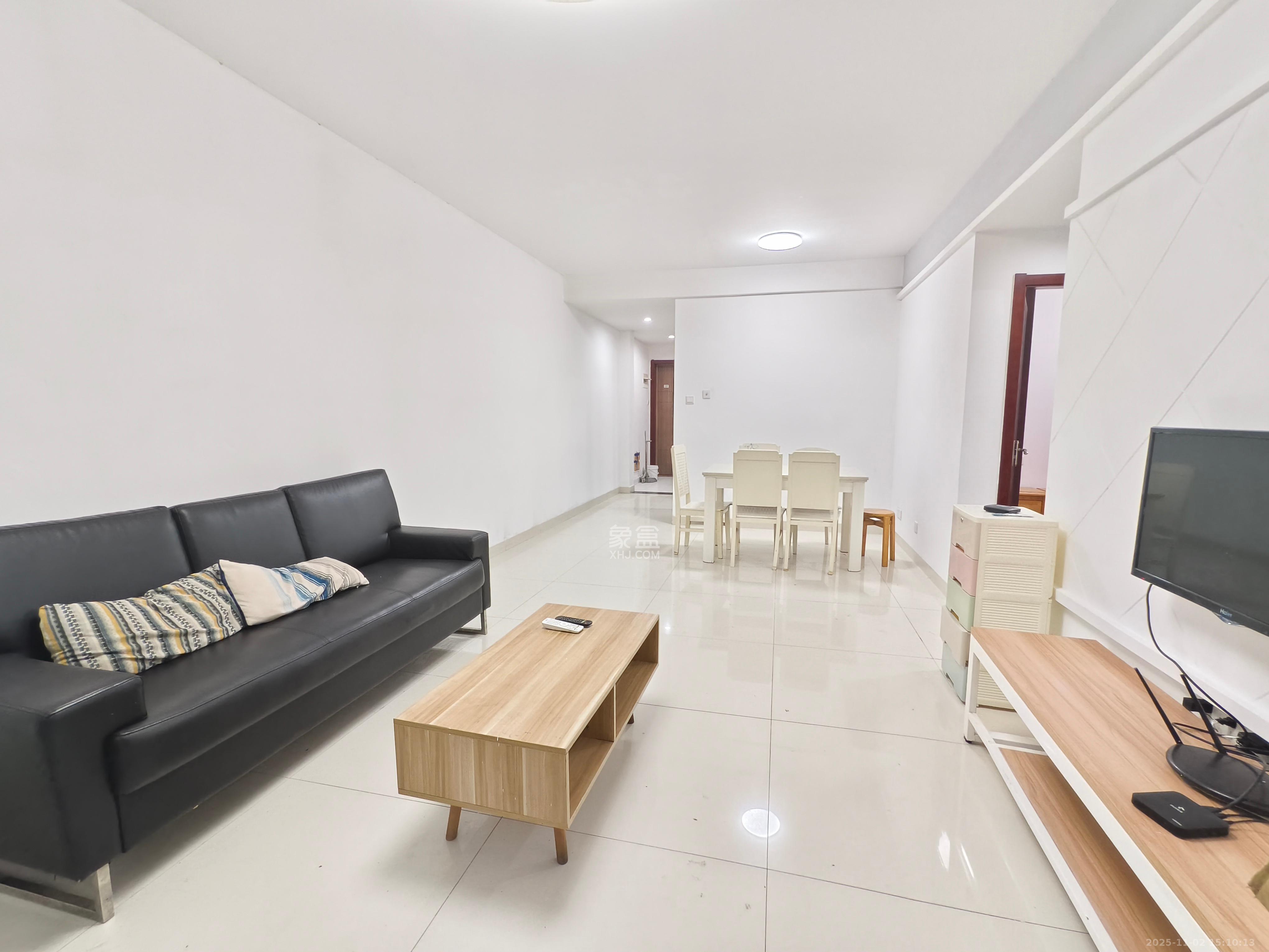 恒基凯旋门一二期 3室2厅1卫 1800.0元/月 恒基凯旋门一二期 3室2厅1卫 1800.0元/月室内图