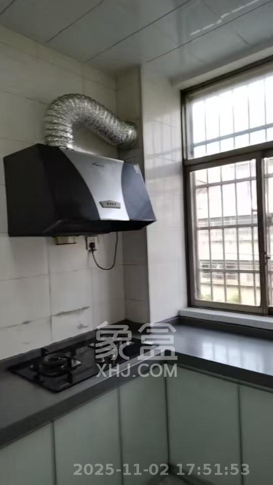 黄鹤小区1片  1室1厅1卫    1100.0元/月室内图