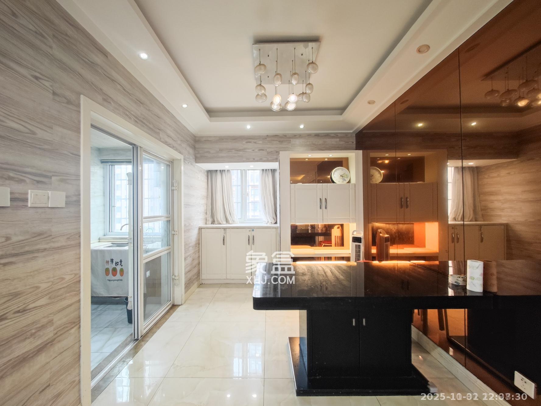 湘府十城（汇财御景湾新寓,汇财国际）  3室2厅2卫    2400.0元/月室内图