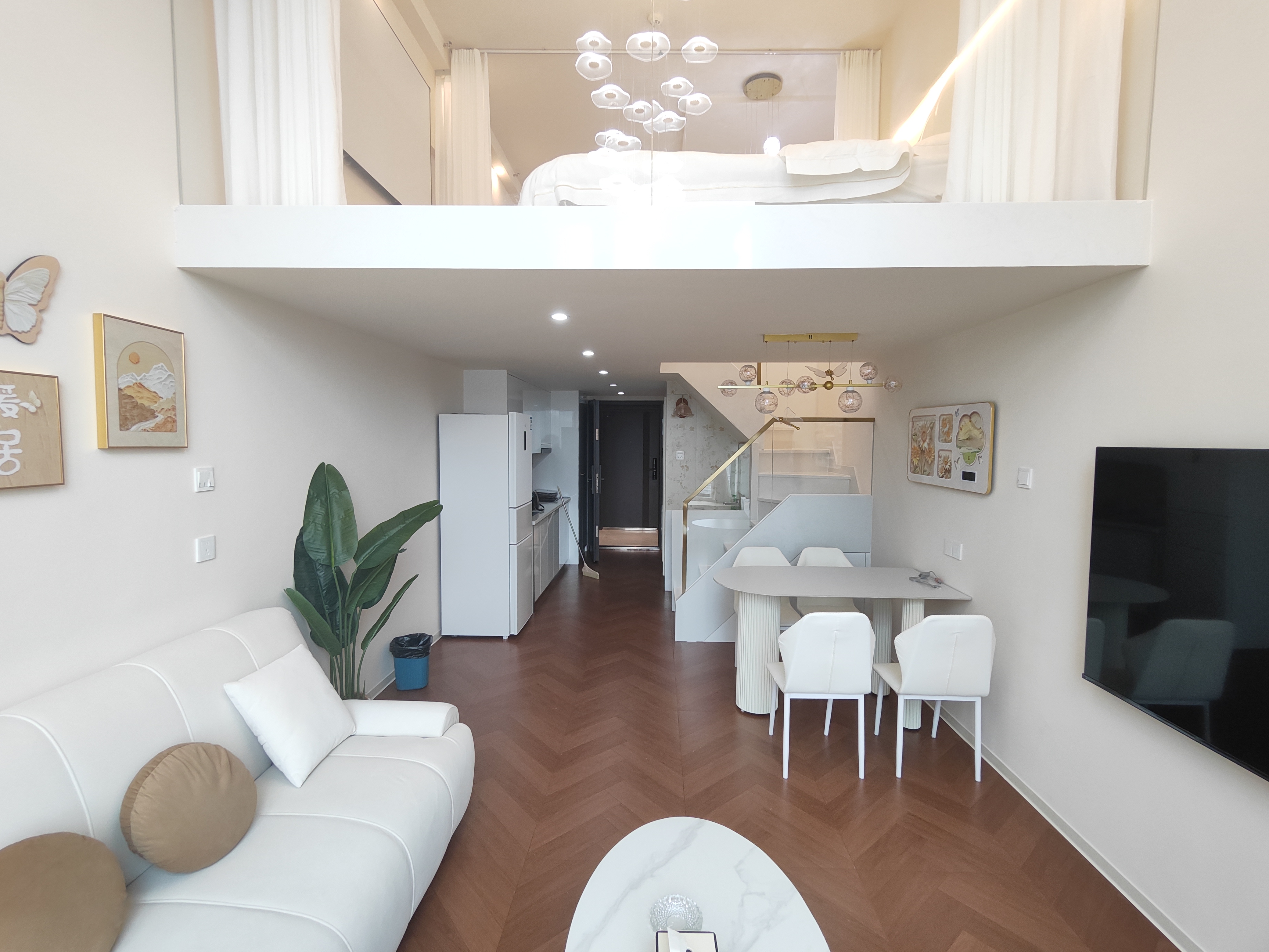 建发养云  2室1厅1卫    3000.0元/月户型图