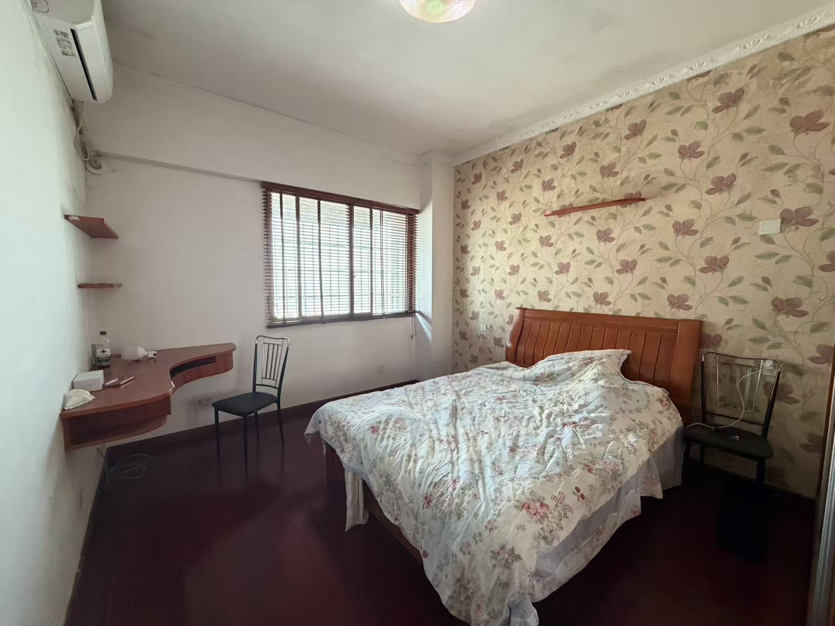 滨江财富中心  1室1厅1卫    1000.0元/月室内图