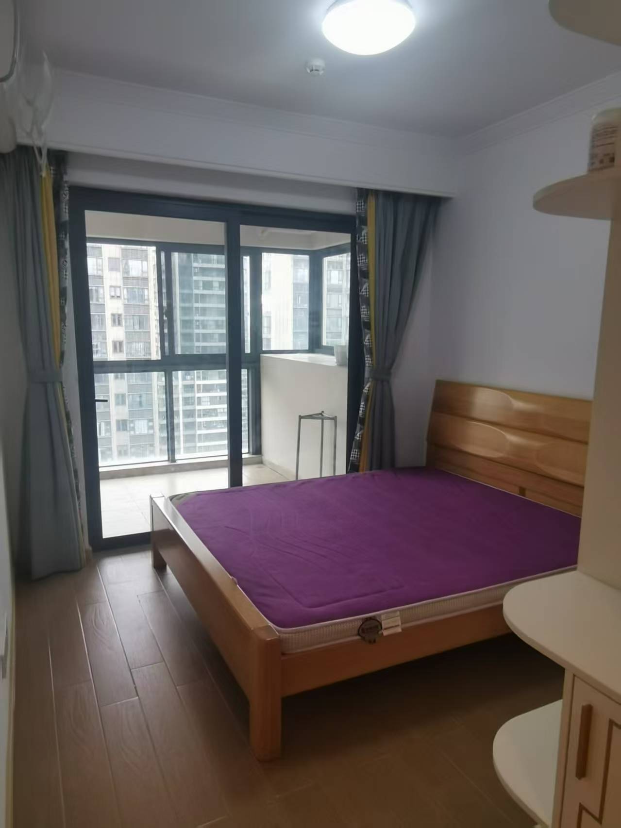 海南金地自在城  3室2厅2卫    2000.0元/月室内图