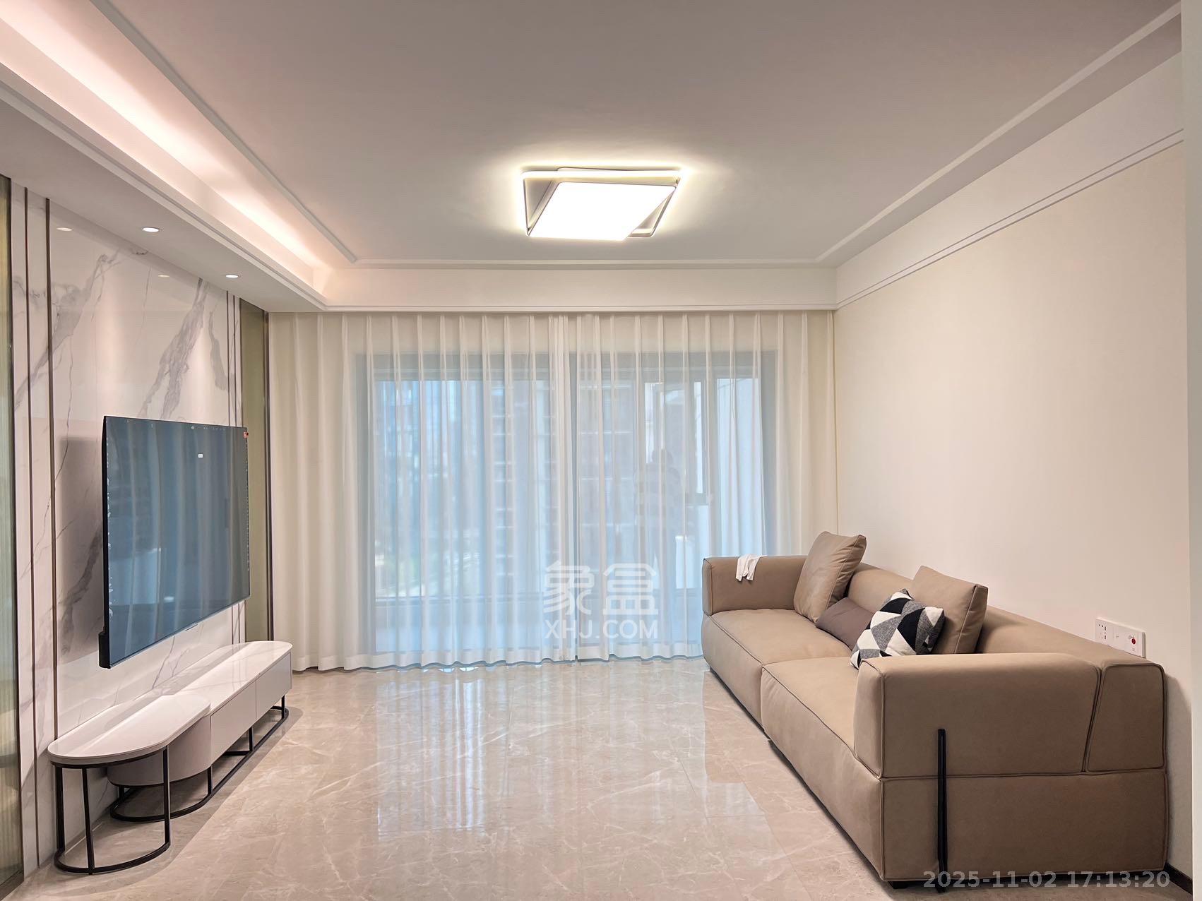 滨江府1913 4室2厅2卫 5500.0元/月 滨江府1913 4室2厅2卫 5500.0元/月室内图