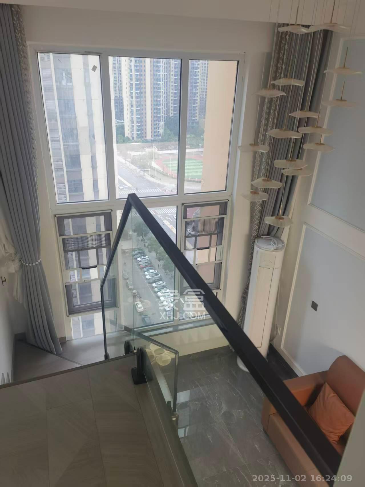 合能枫丹丽舍(柏悦名苑) 3室2厅1卫 2000.0元/月 合能枫丹丽舍(柏悦名苑) 3室2厅1卫 2000.0元/月室内图