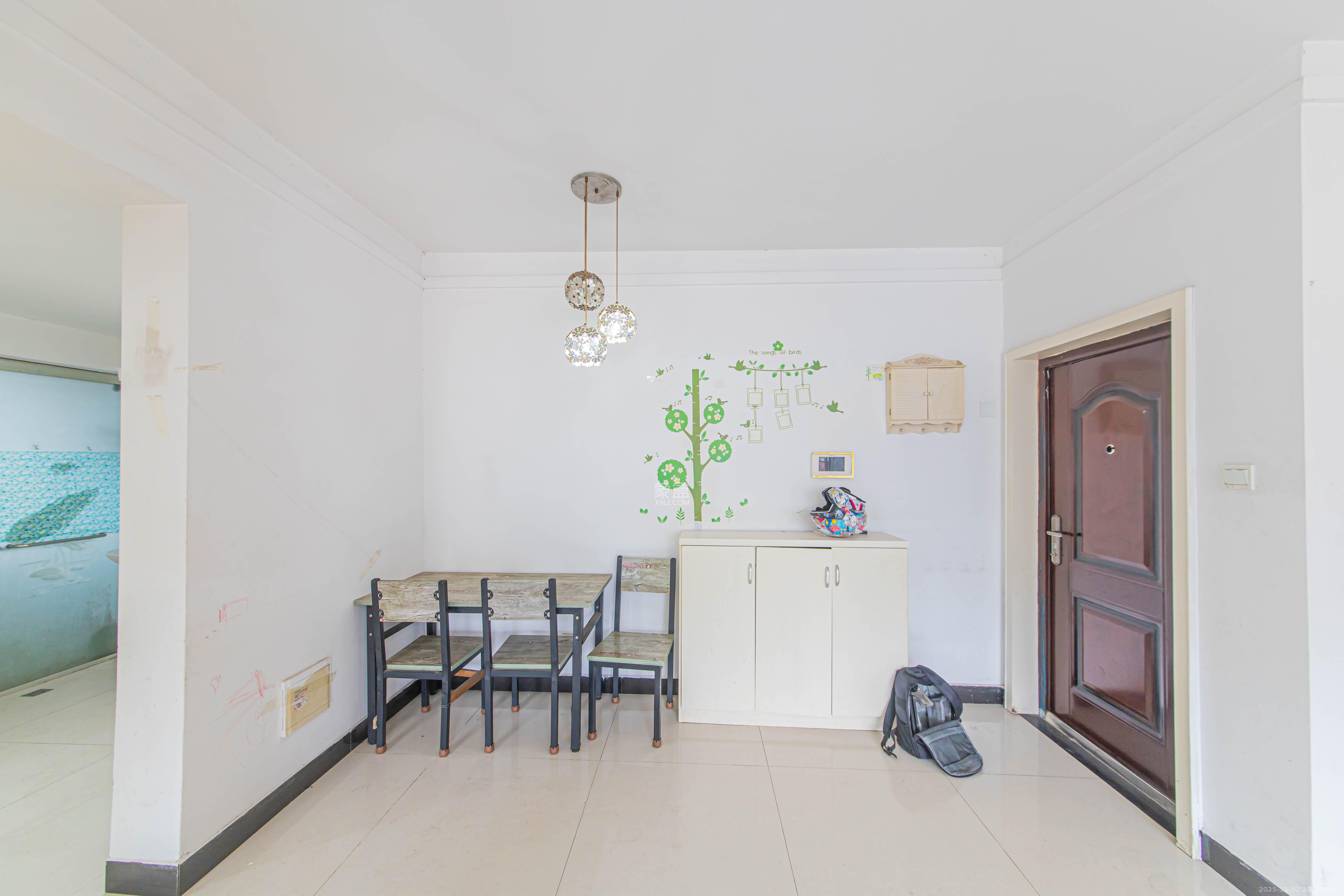 中信文化广场（中信新城二期）  3室2厅1卫    52.8万客厅