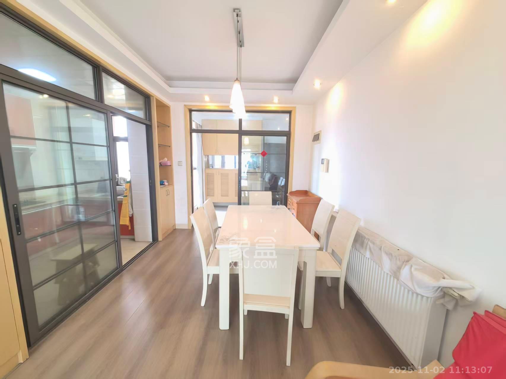 好望谷  3室2厅2卫    1800.0元/月 好望谷  3室2厅2卫    1800.0元/月室内图