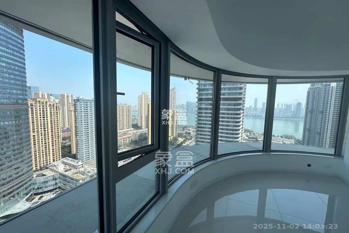 保利天禧EF区 4室0厅2卫 7000.0元/月 保利天禧EF区 4室0厅2卫 7000.0元/月室内图