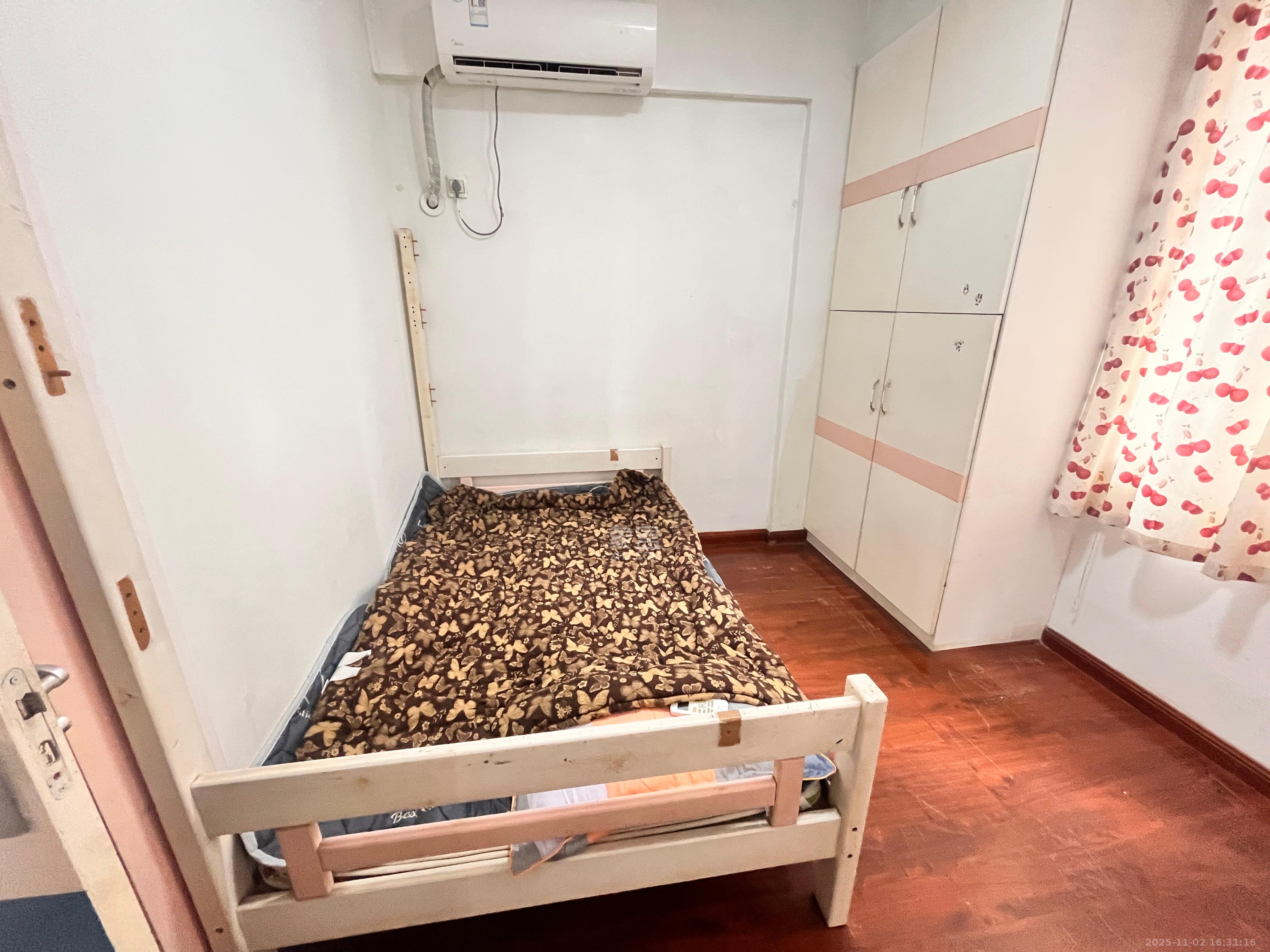 王府花园 3室2厅2卫 3000.0元/月 王府花园 3室2厅2卫 3000.0元/月室内图