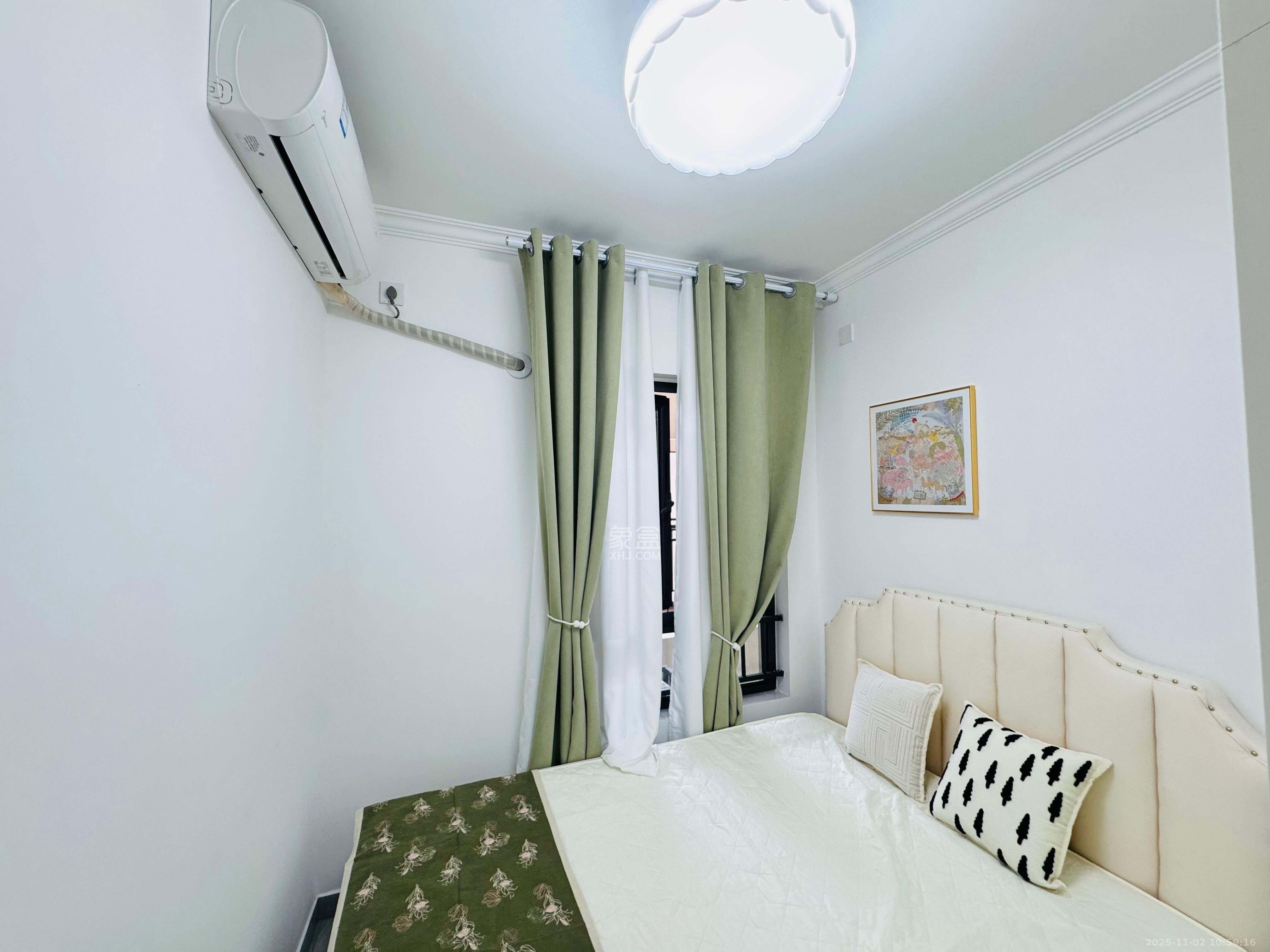 荣盛城  4室2厅2卫    3280.0元/月室内图