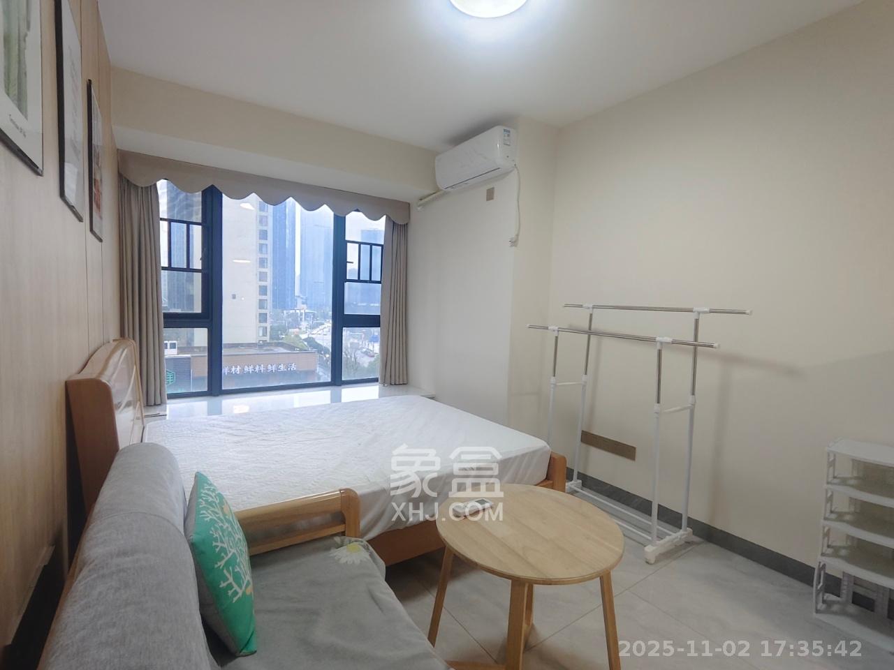 卓越浅水湾  1室1厅1卫    1350.0元/月 卓越浅水湾  1室1厅1卫    1350.0元/月室内图