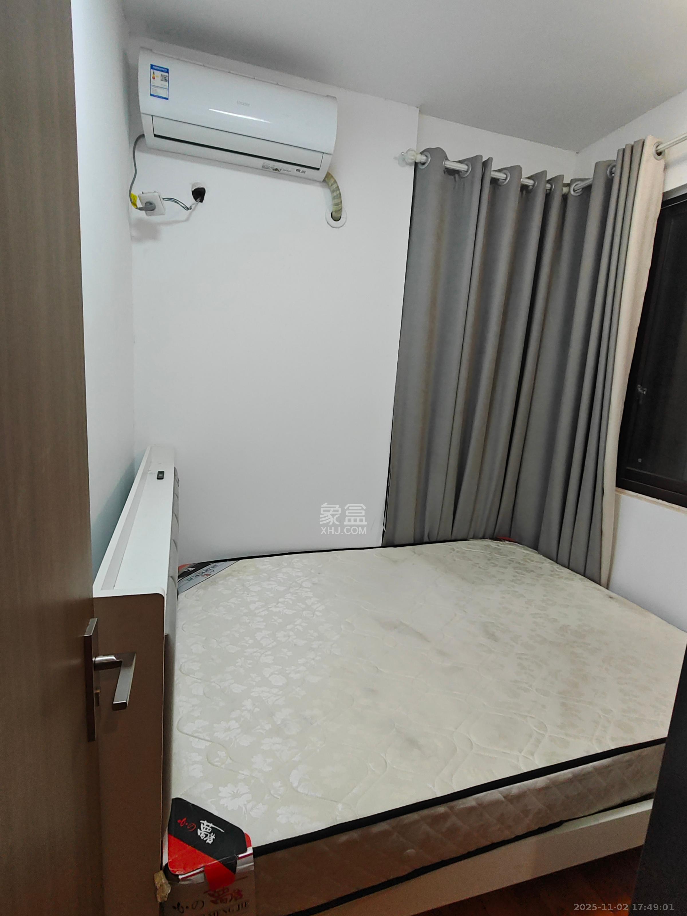 保利香槟国际  3室2厅1卫    2300.0元/月 保利香槟国际  3室2厅1卫    2300.0元/月室内图