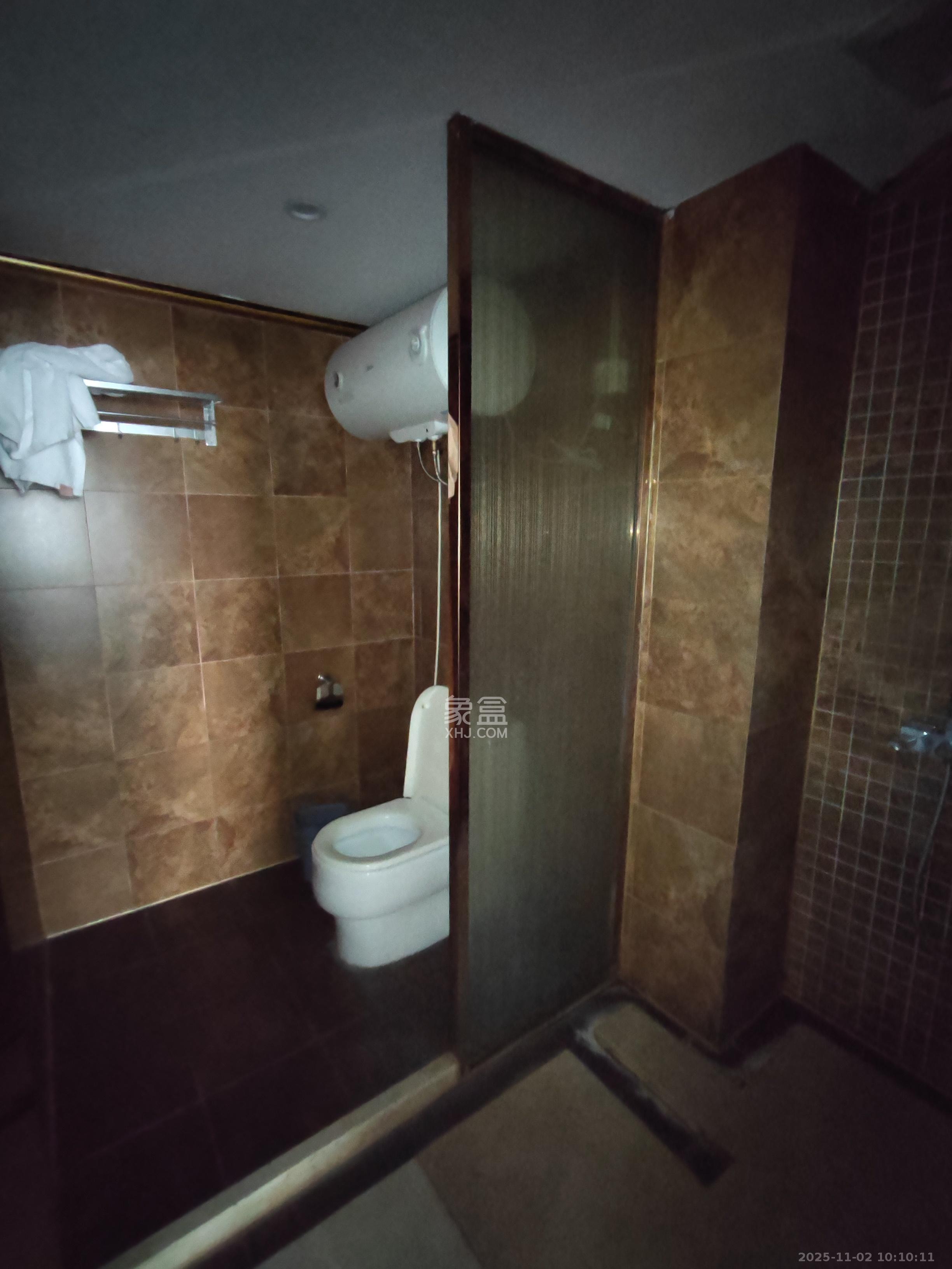 三重星都心  1室1厅1卫    1000.0元/月室内图