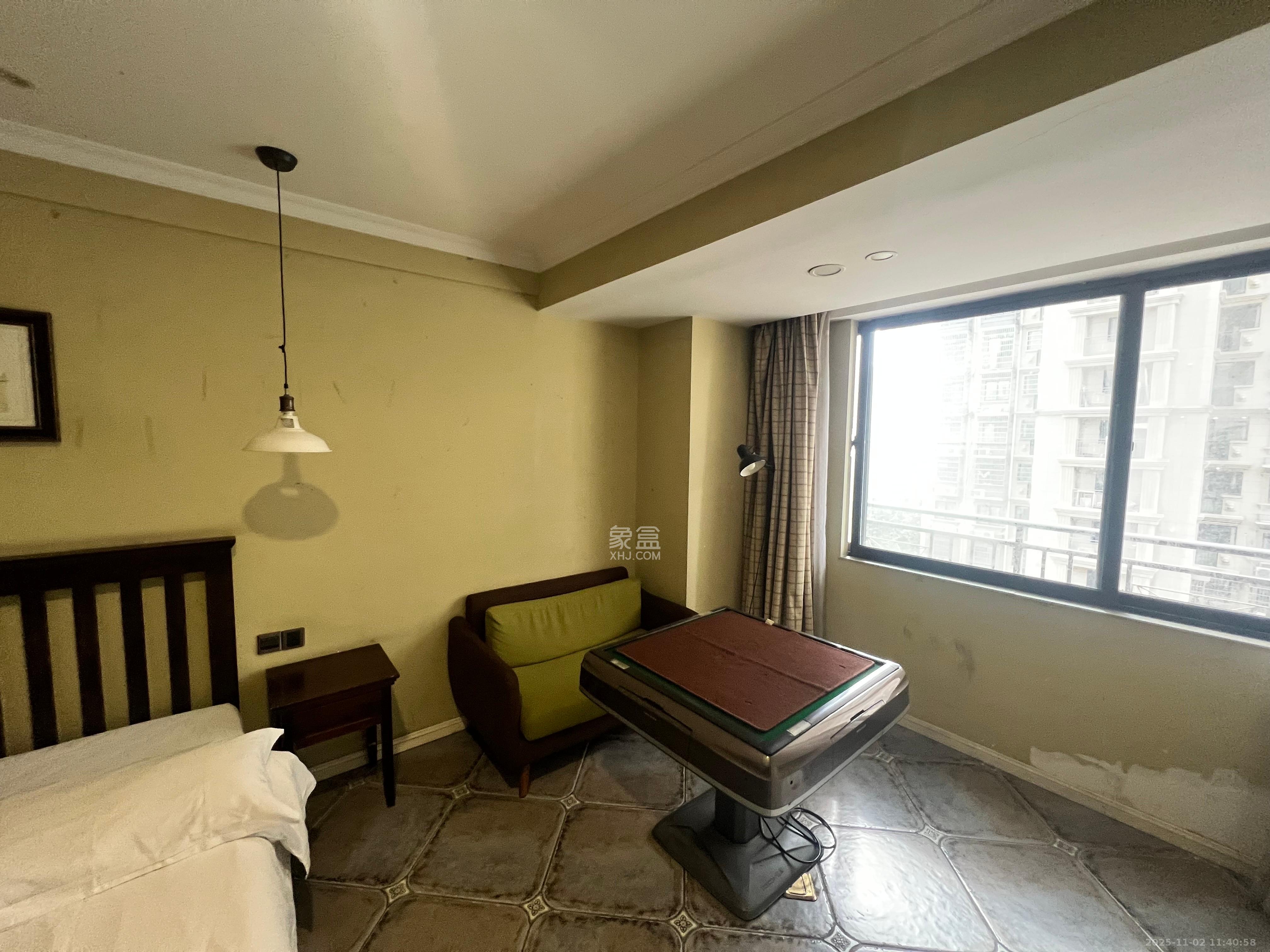 阳光锦城  1室1厅1卫    900.0元/月室内图