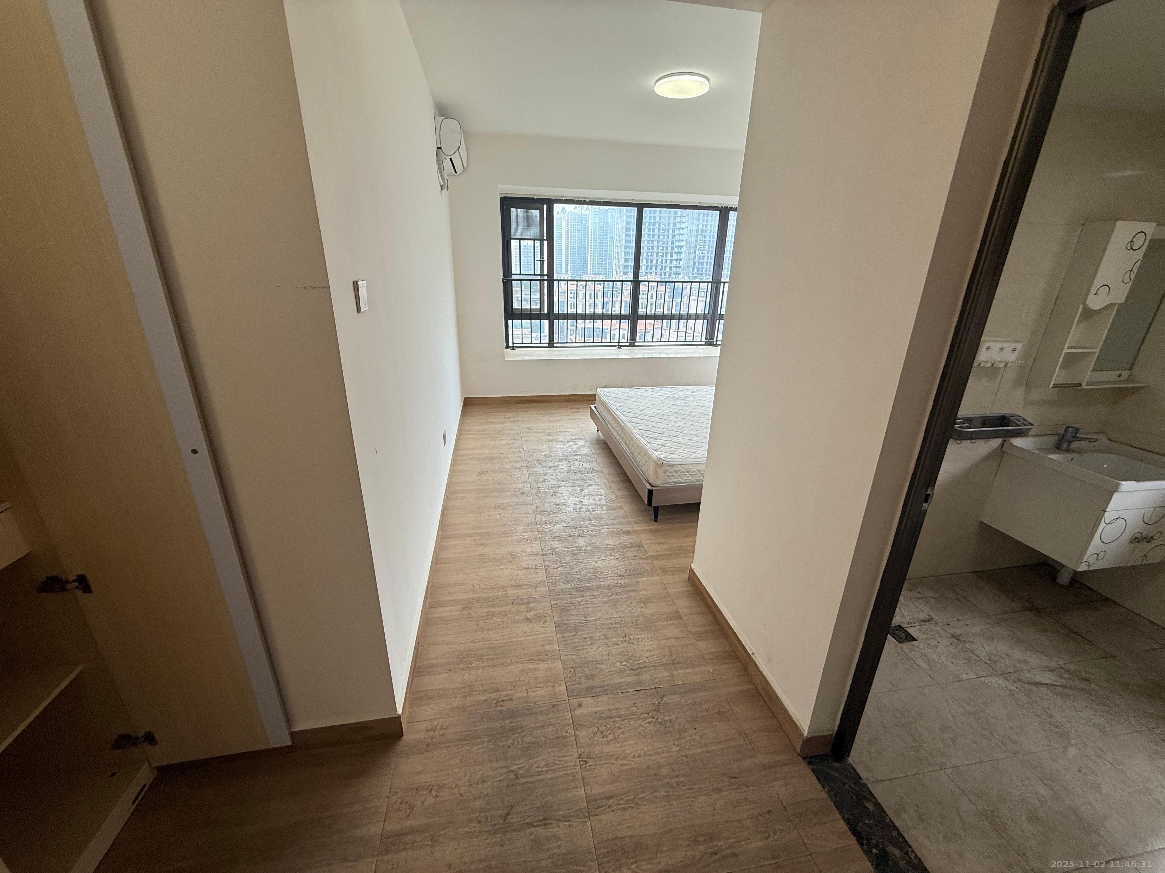 明昇壹城（明昇时代广场）一期  4室1厅2卫    4500.0元/月室内图