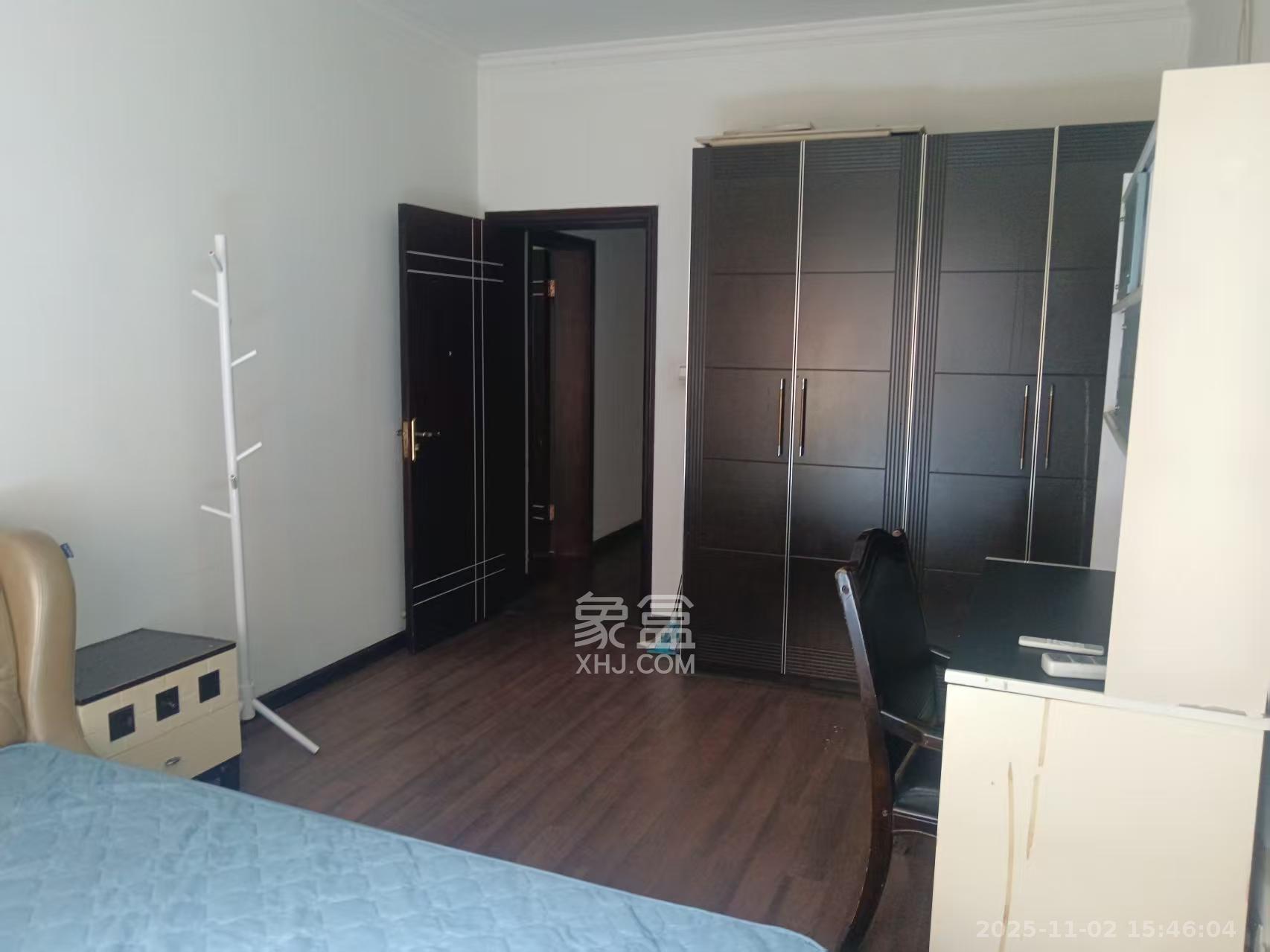 泰时花园  1室1厅1卫    750.0元/月室内图