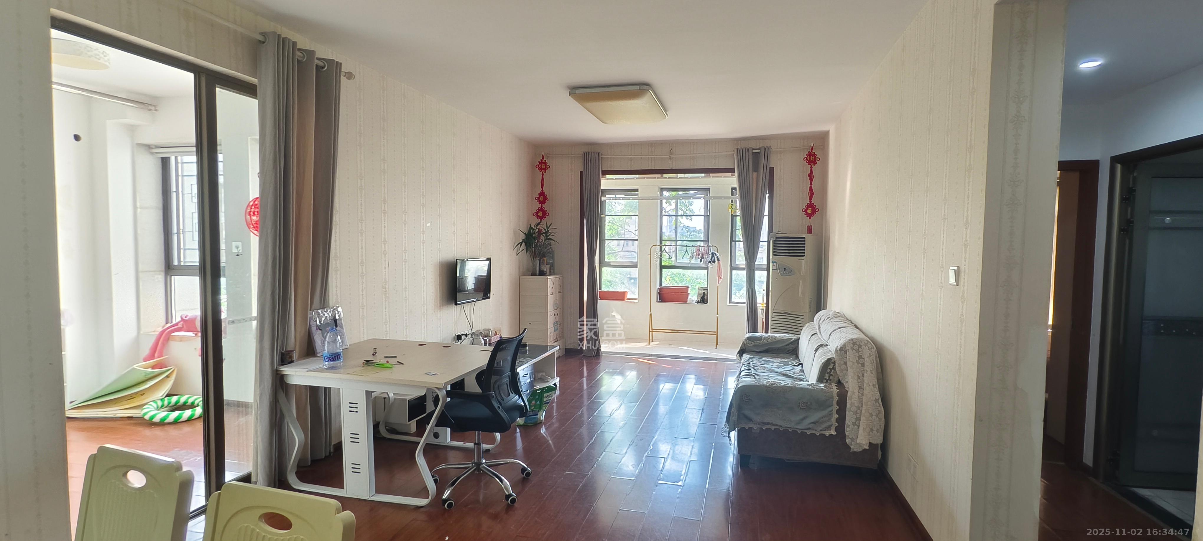 第六都(陆都小区) 3室2厅1卫 3000.0元/月 第六都(陆都小区) 3室2厅1卫 3000.0元/月室内图